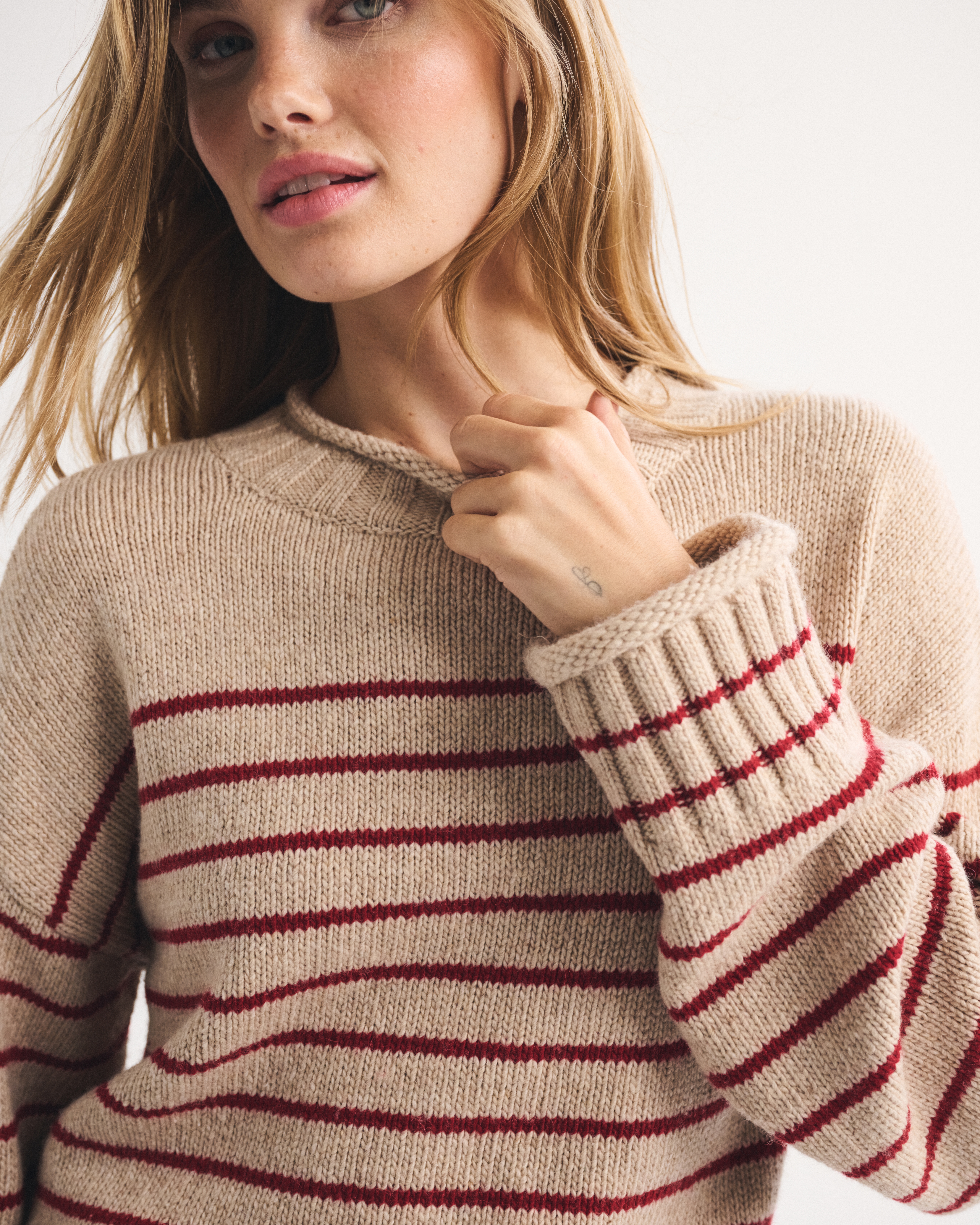 Abercrombie & Fitch Rollneck Crew Sweater
