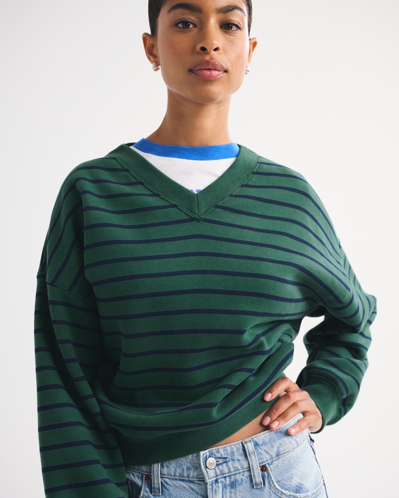 Sunday V-Neck Sweatshirt - thumbnail 7