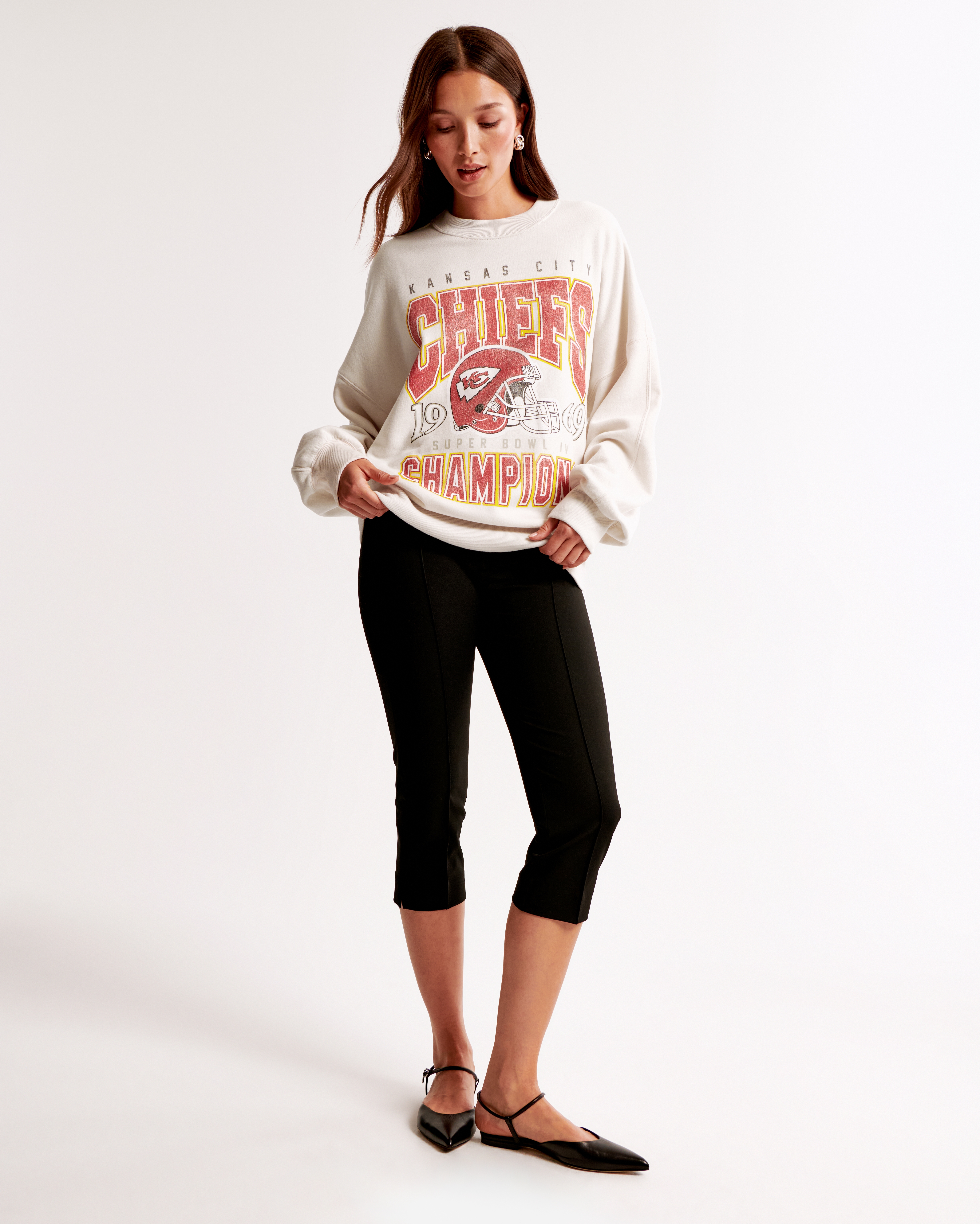 Abercrombie & Fitch Kansas City Chiefs Graphic Oversized Sunday Crew