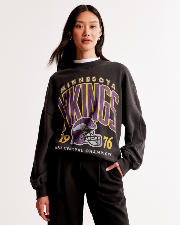 Minnesota Vikings Graphic Oversized Sunday Crew, Black - Vikings view 1