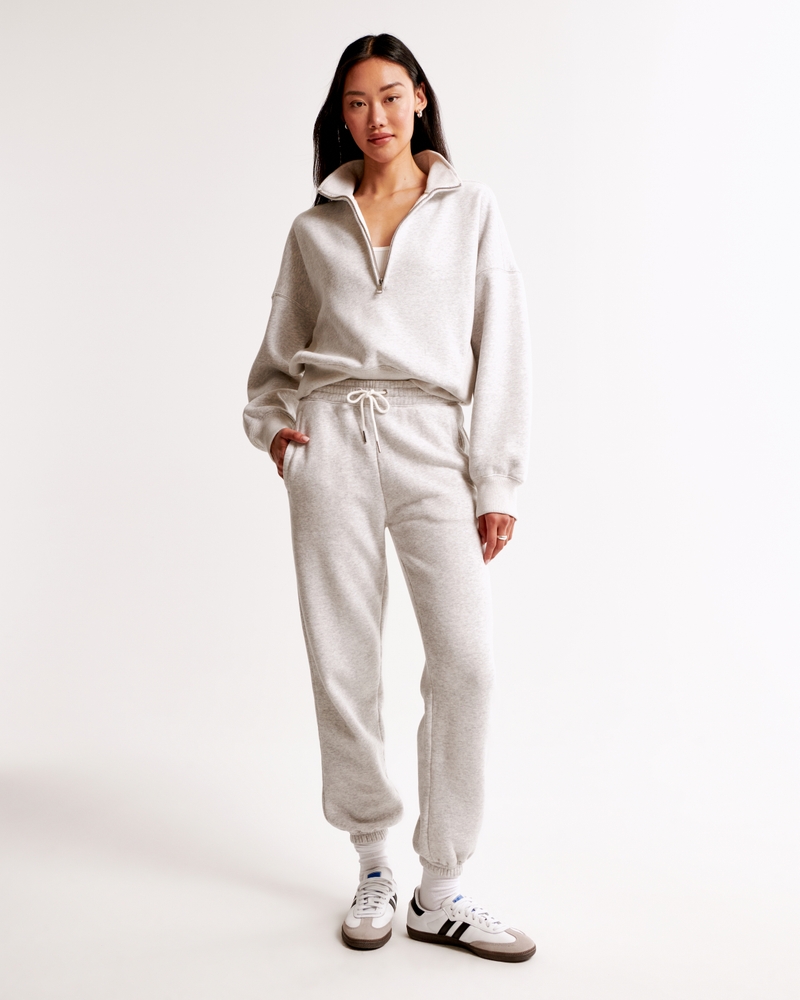 Essential Sunday Half-Zip