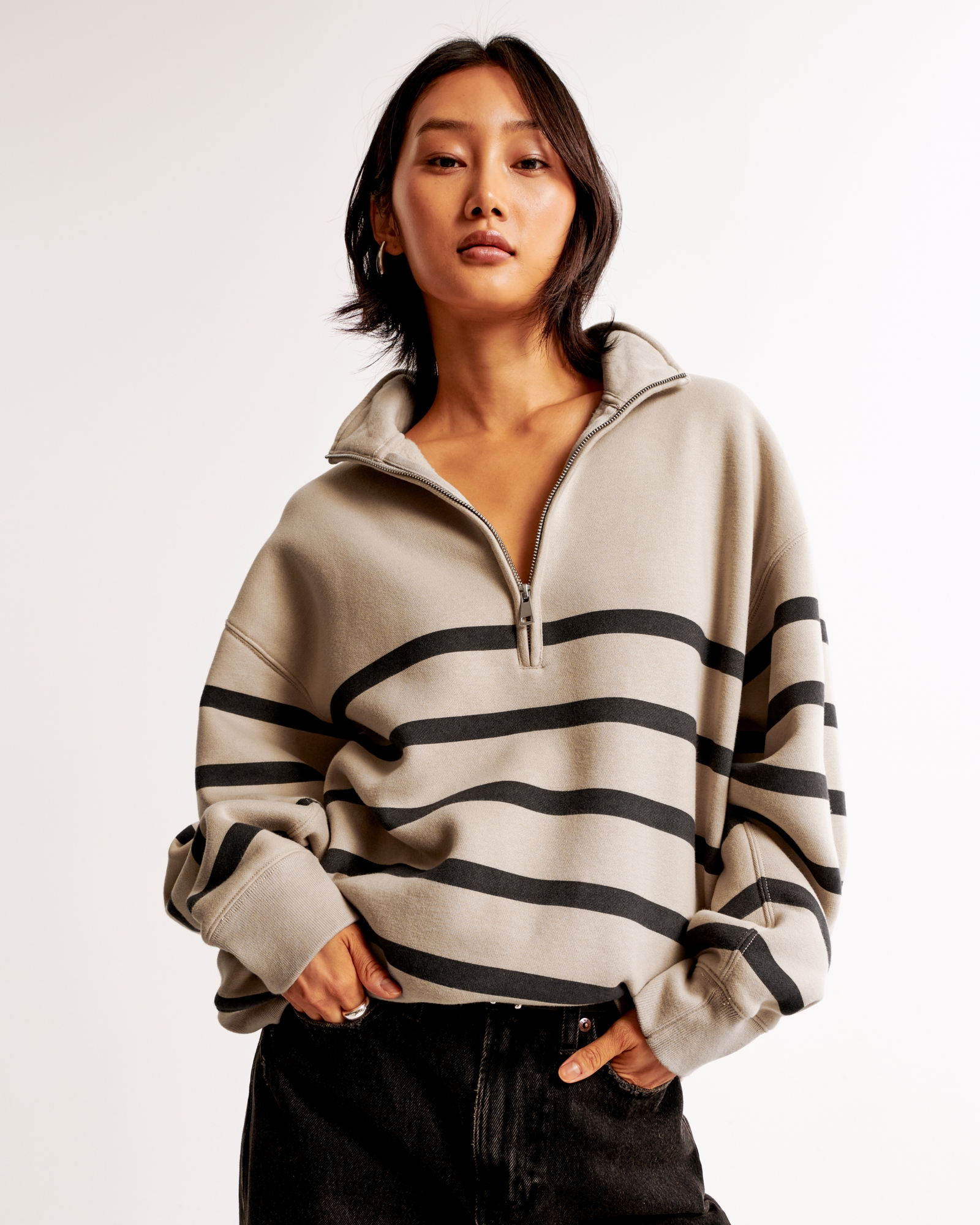 Essential Vintage Sunday Half-Zip