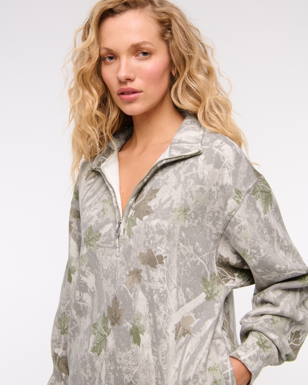 Essential Vintage Sunday Half-Zip