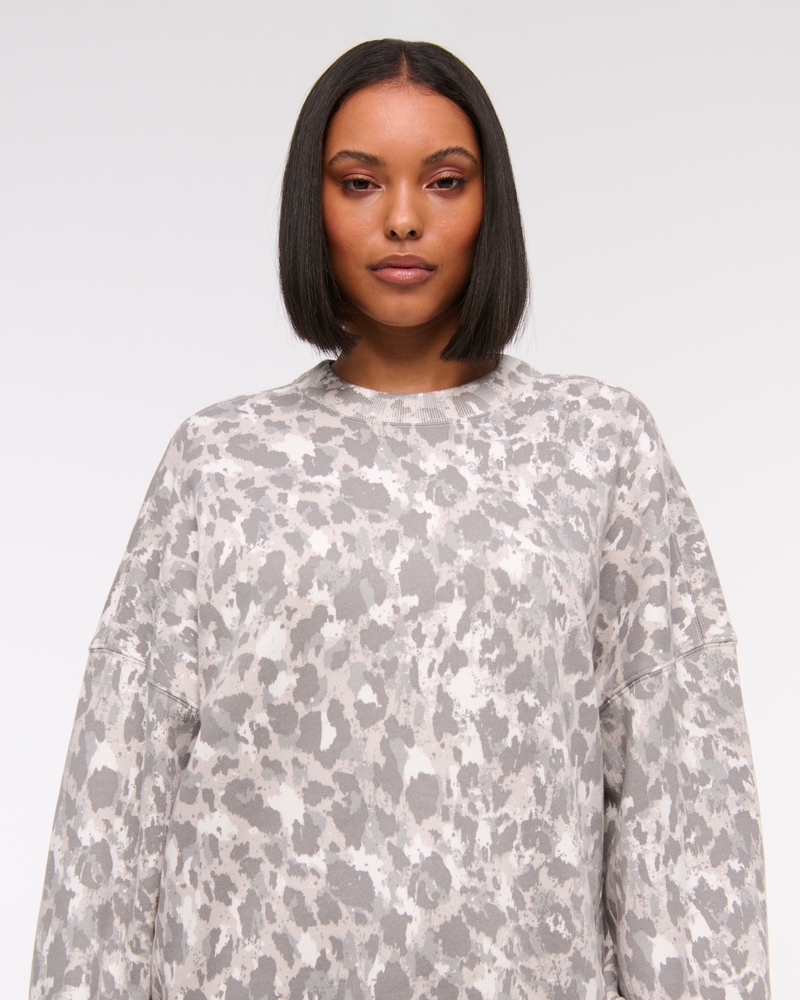 Essential Oversized Sunday Crew