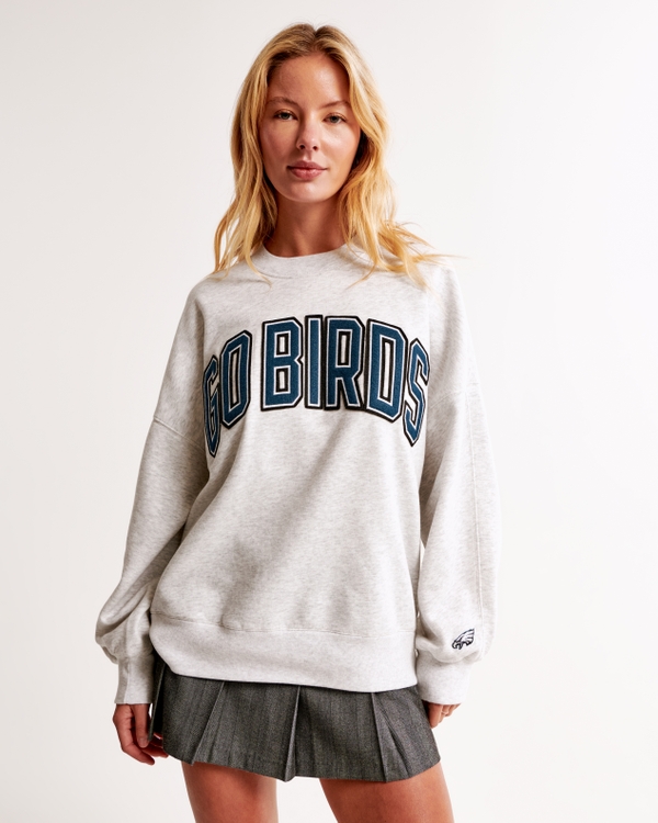 Philadelphia Eagles Graphic Oversized Sunday Crew, Light Heather Gray - Eagles view 1