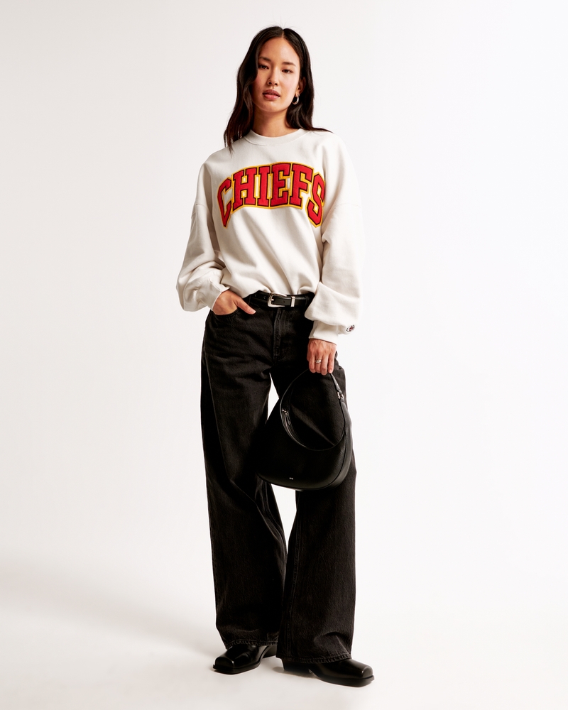 Kansas City Chiefs Graphic Oversized Sunday Crew