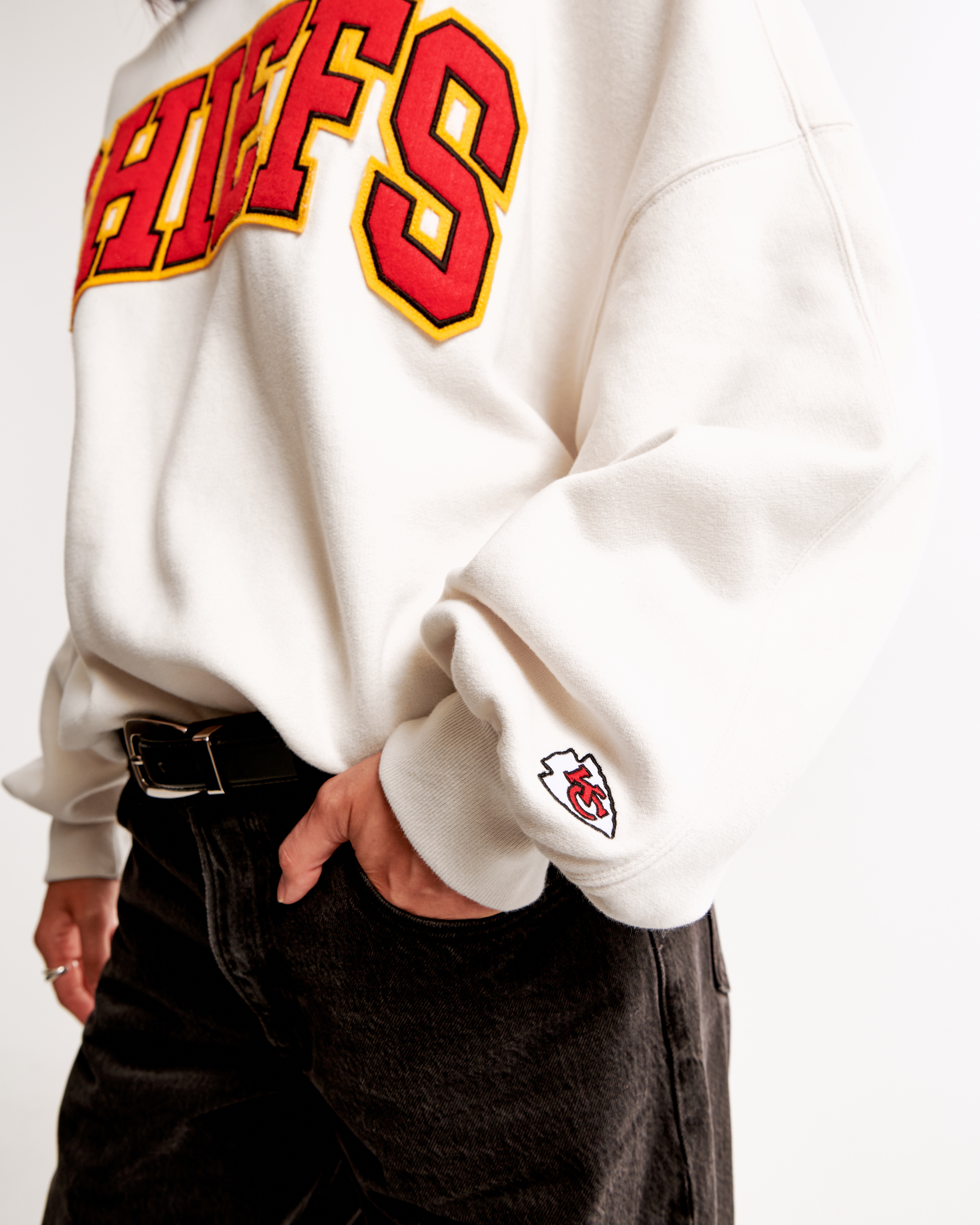 ★Abercrombie & Fitch★ カンザスシティ チーフス パーカー Kansas City Chiefs Collection | Abercrombie & Fitch