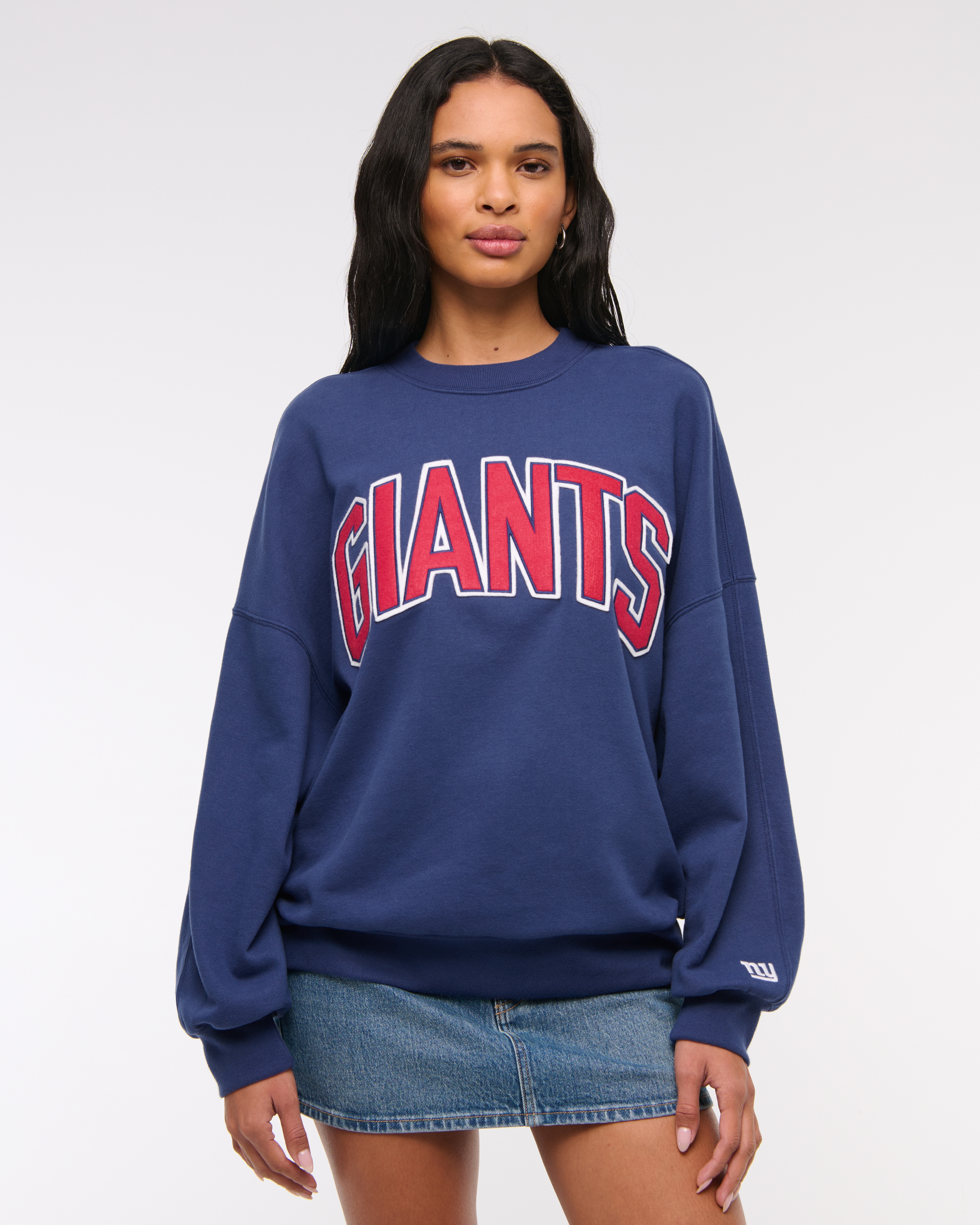 Abercrombie & Fitch New York Giants Graphic Oversized Sunday Crew In White