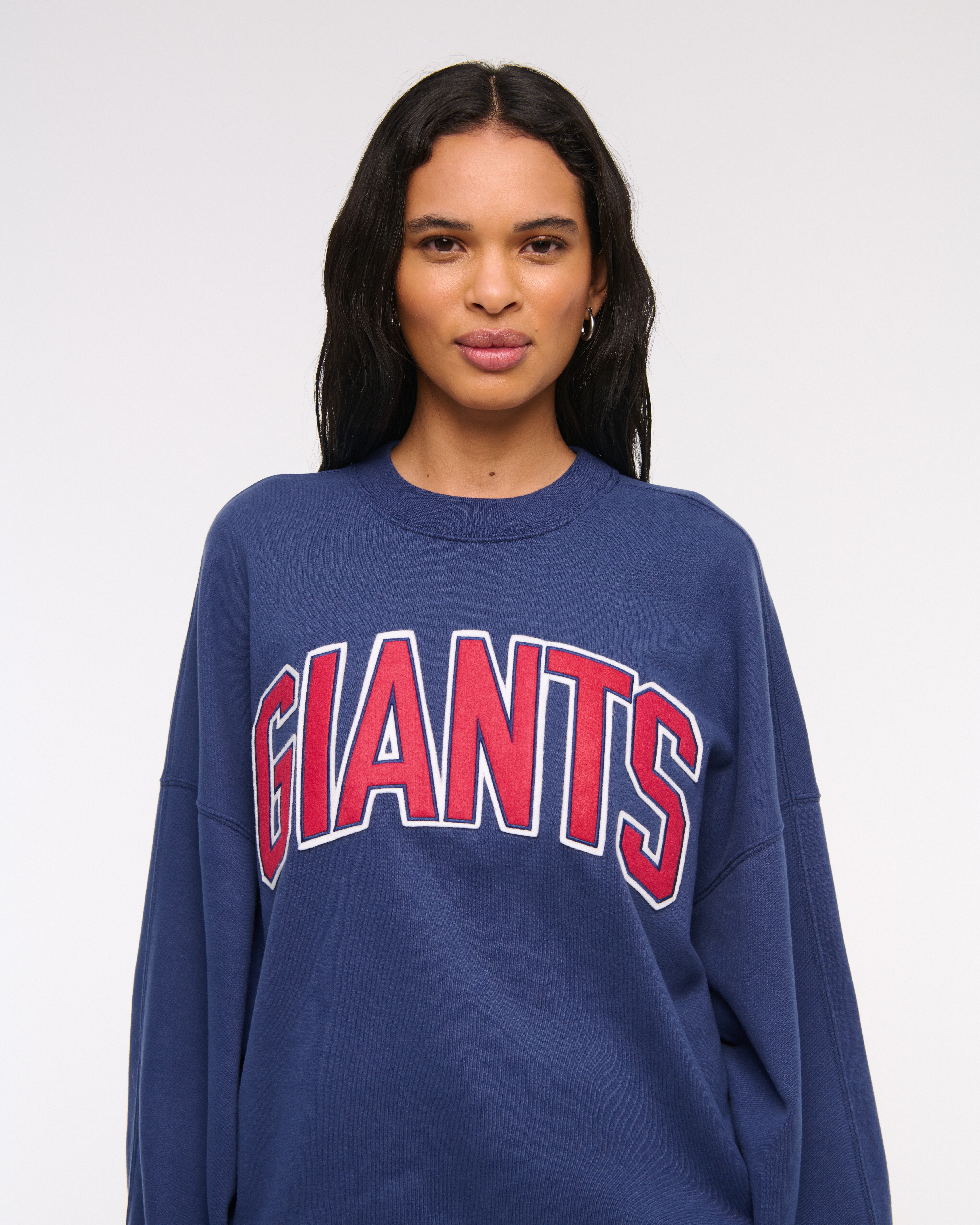Женские толстовки Abercrombie & Fitch San Francisco 49ers Graphic Oversized Sunday Crew, цвет: Синий — фото 3