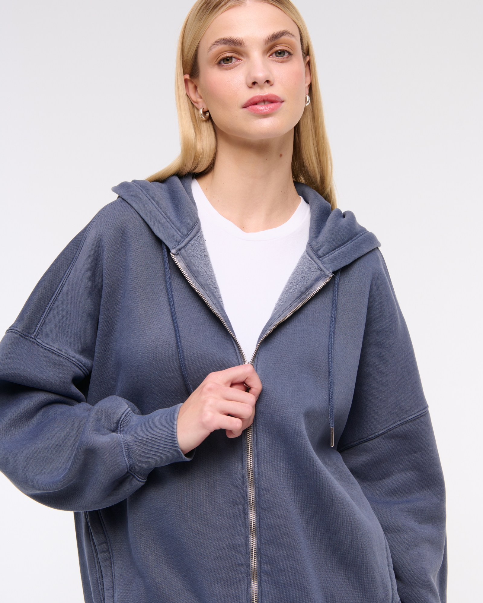 Oversized Sunday Hooded Full-Zip
