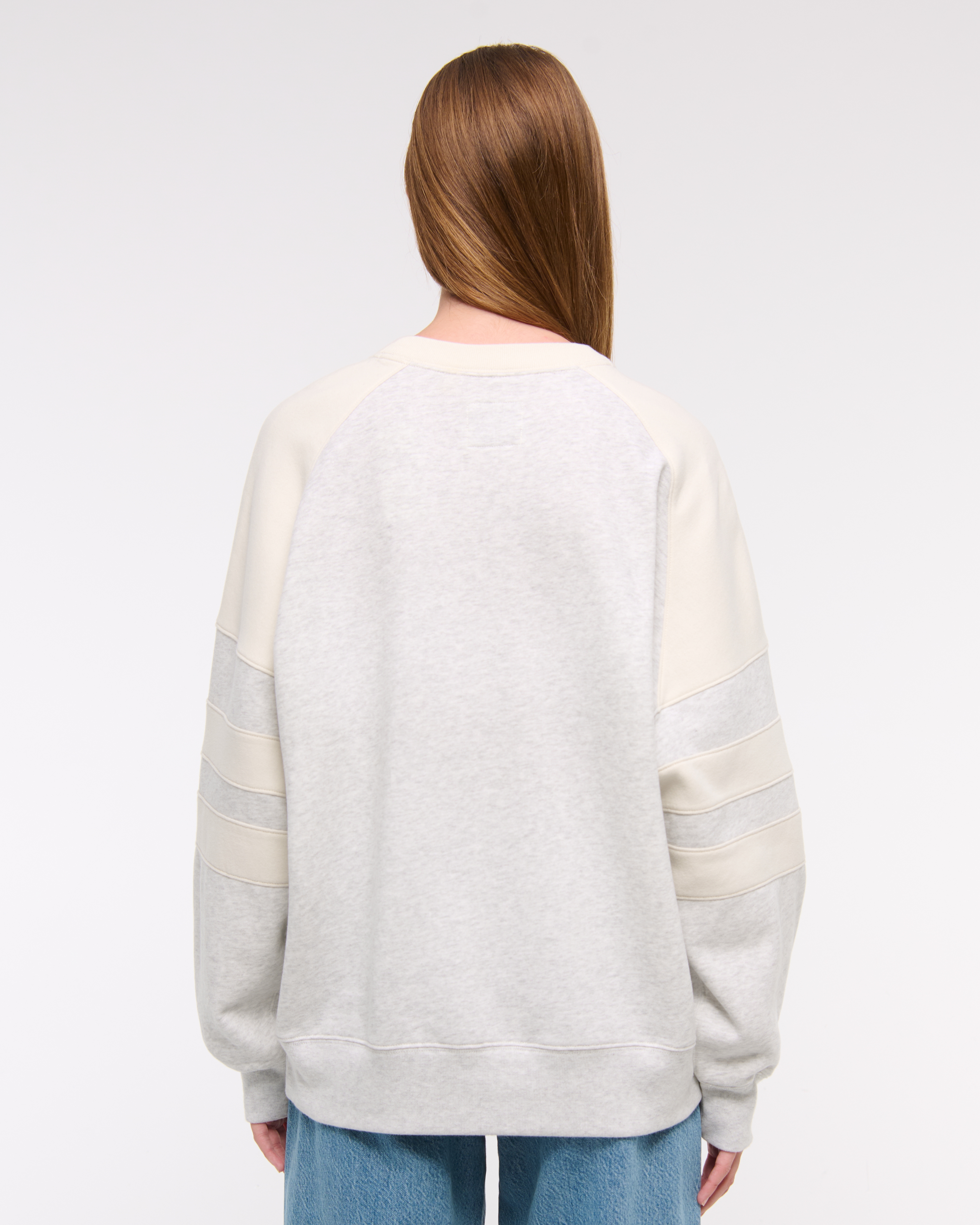 新品　Bibiy ANGELICA SWEATSHIRT 白 2025年最新】Angelica sweatshirtの人気アイテム - メルカリ