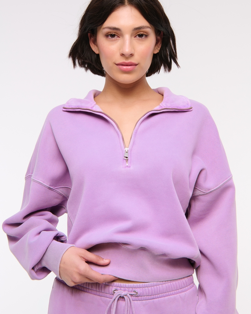 Essential Sunday Half-Zip
