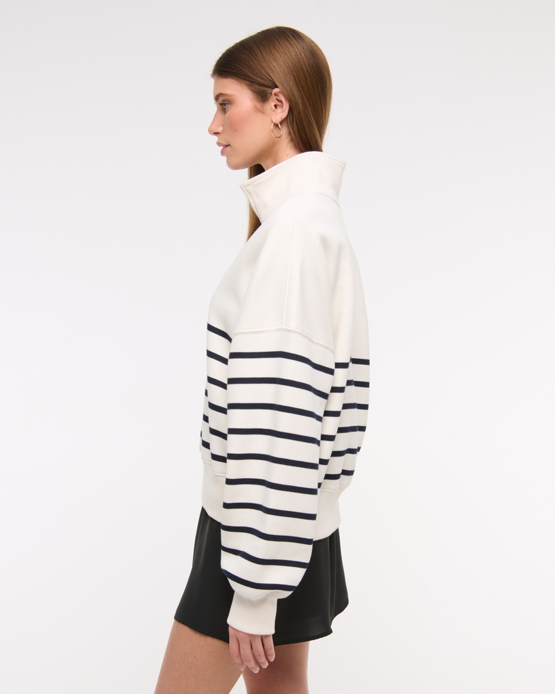 Essential Sunday Half-Zip