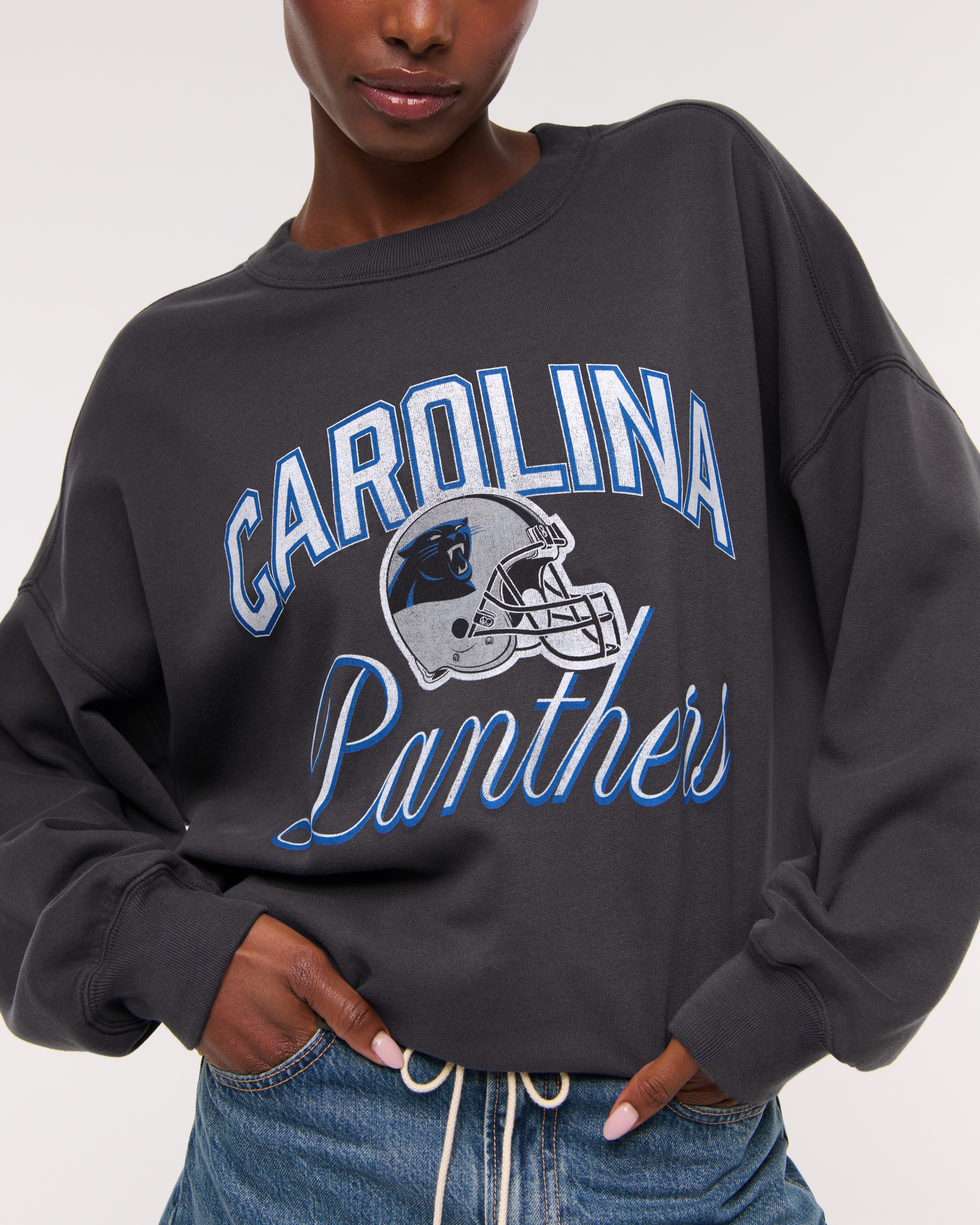 Abercrombie & Fitch Carolina Panthers  Sunday Crew