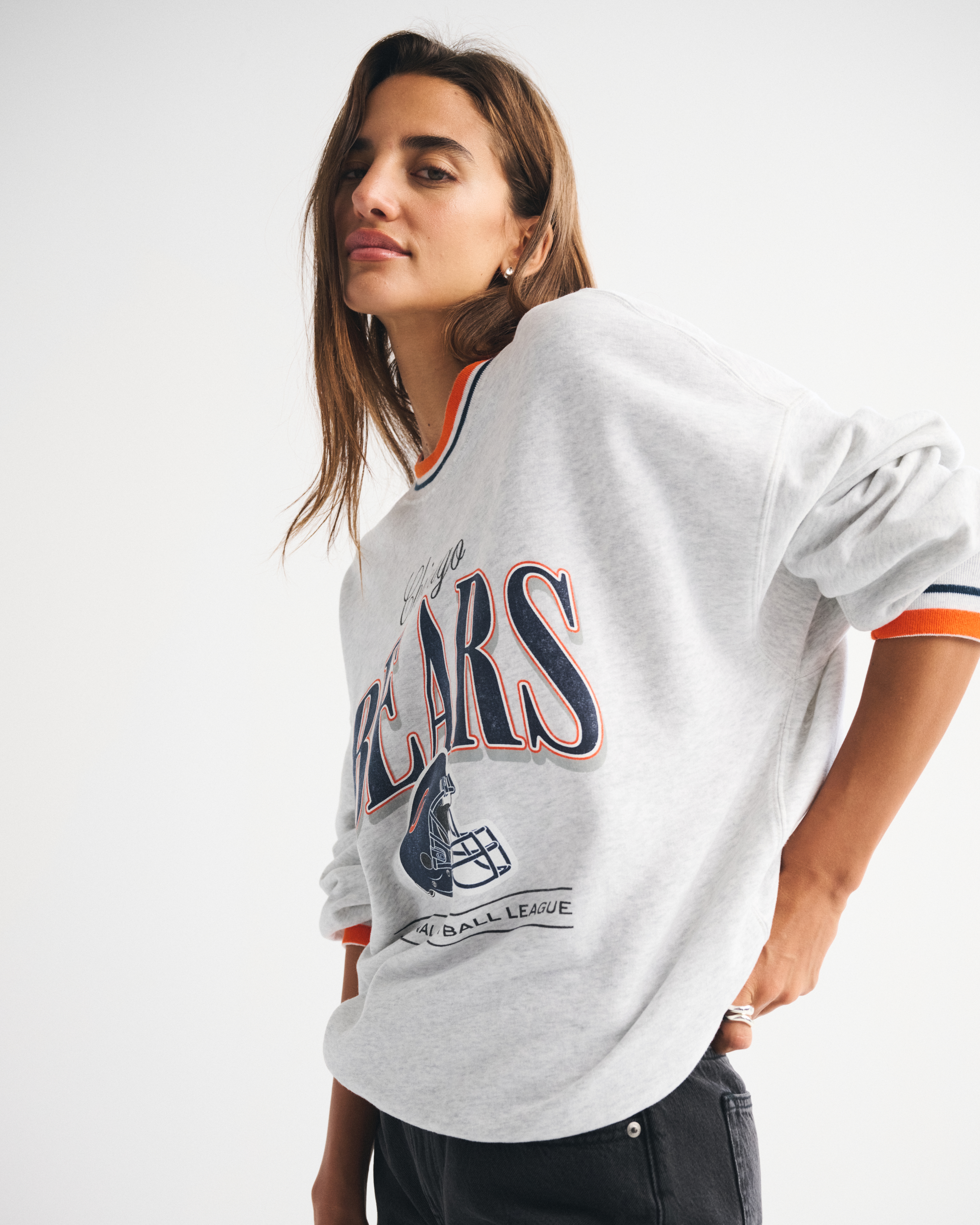 Women's Chicago Bears Vintage Sunday Crew | Women's Tops