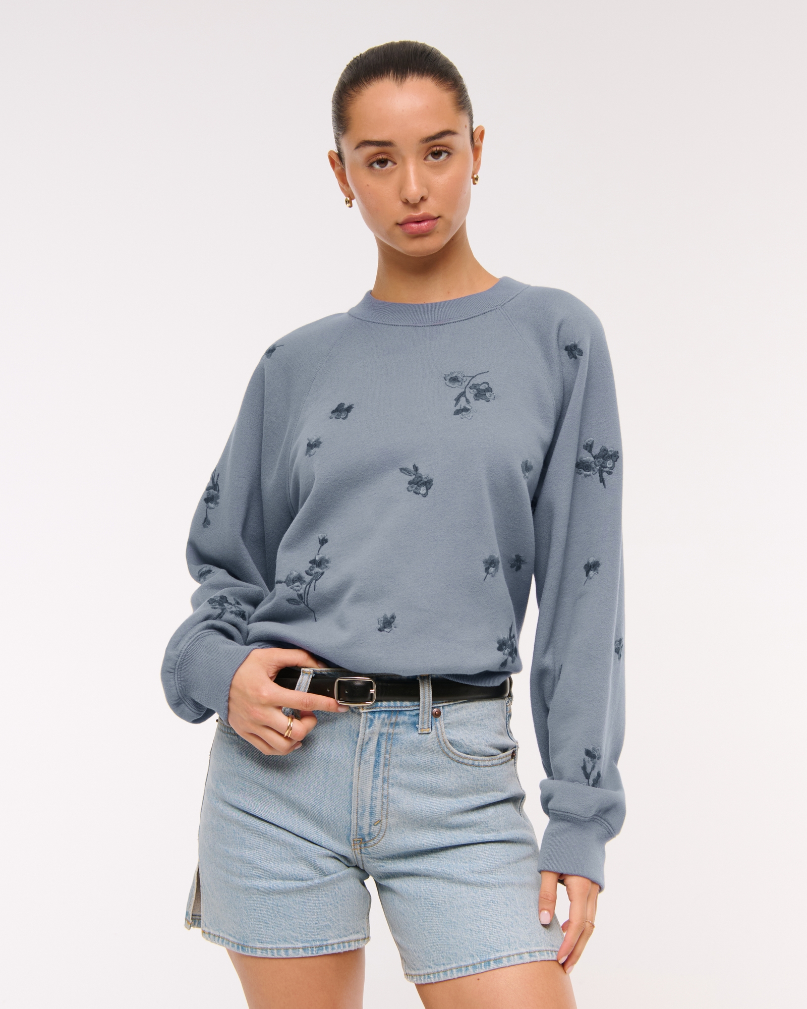 Essential Raglan Classic Sunday Crew