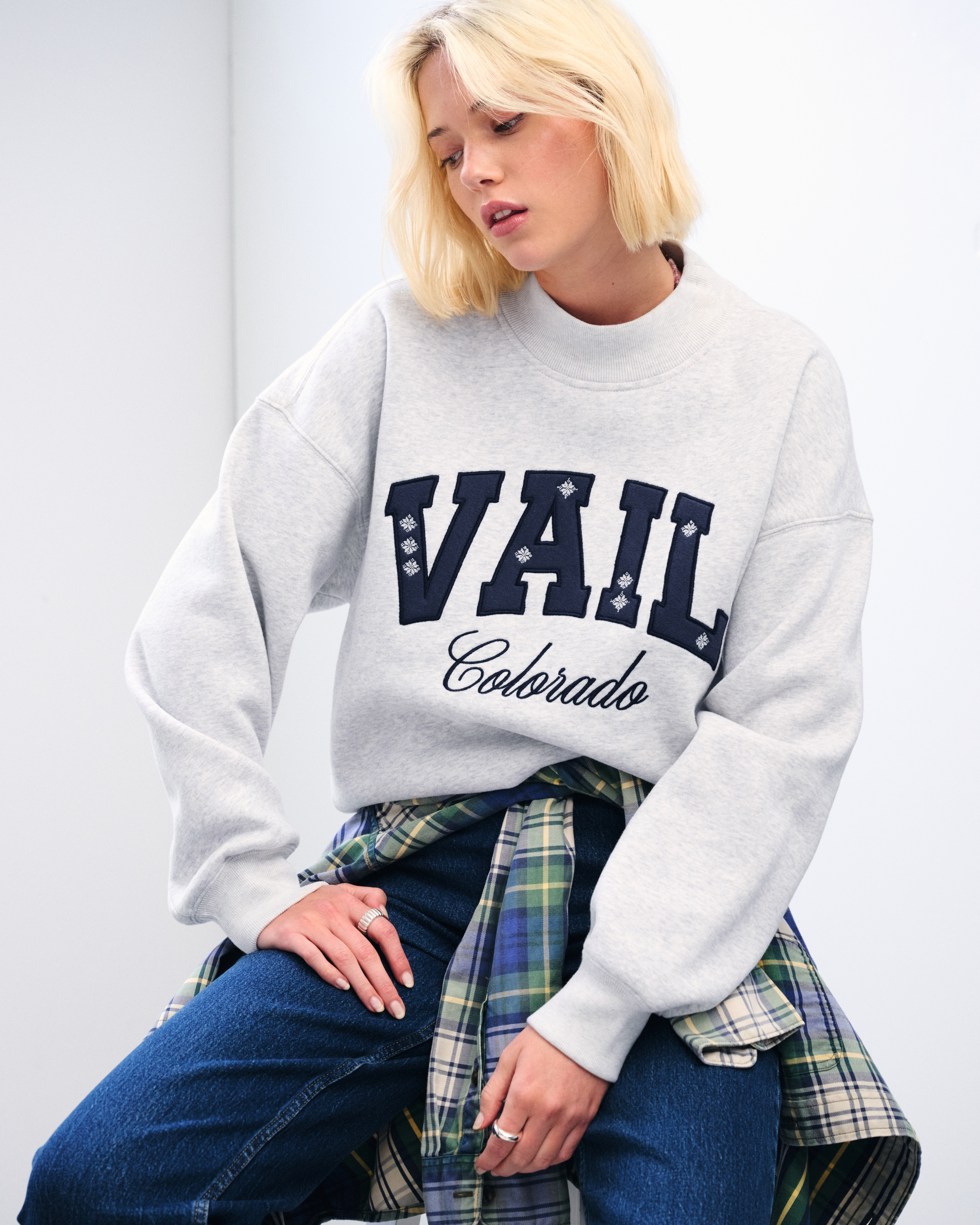 Abercrombie & Fitch Sunday Mockneck Crew In Gray