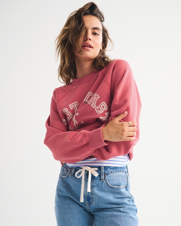 Graphic Raglan Classic Sunday Crew