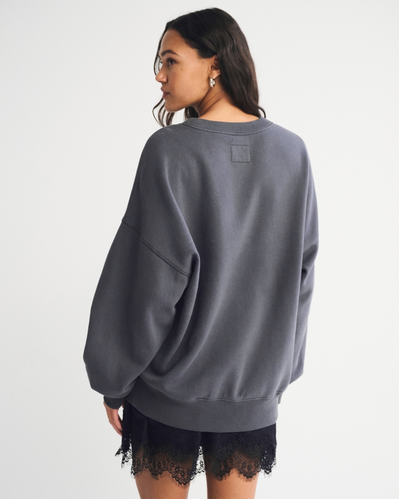 Wicked Oversized Sunday Crew