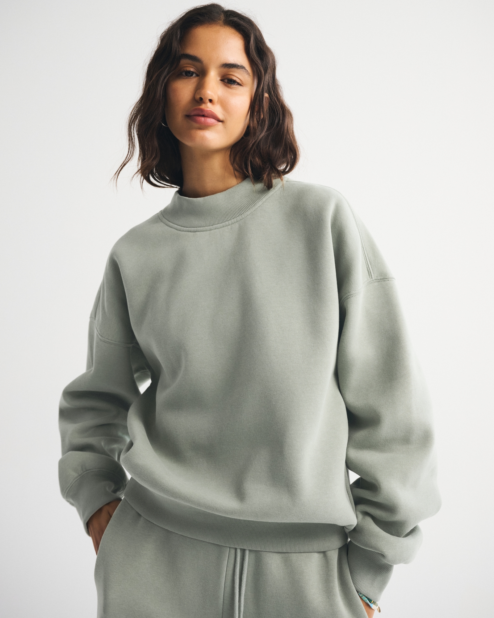 Sunday Mockneck Crew