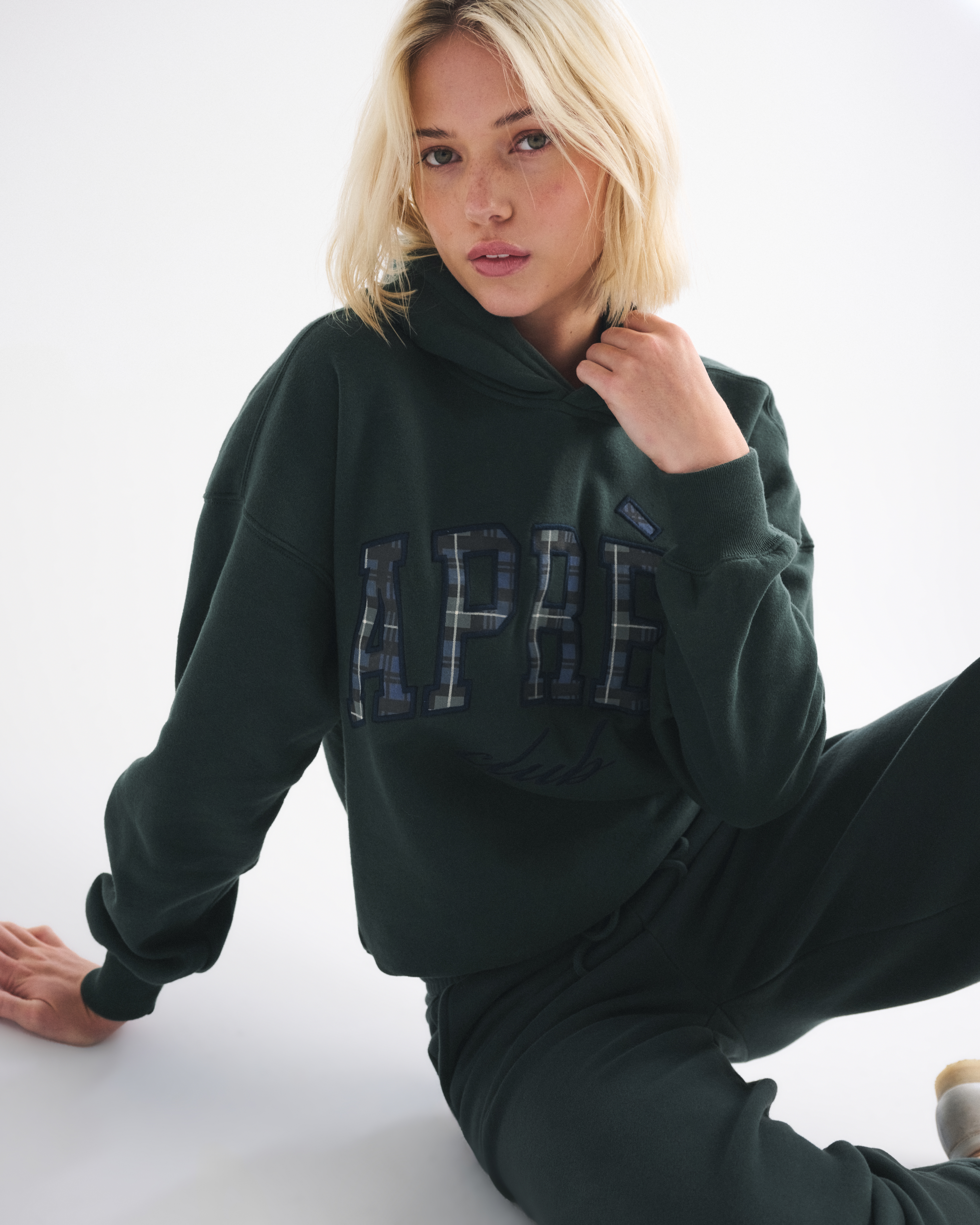 Abercrombie & Fitch Sunday Hoodie In Green