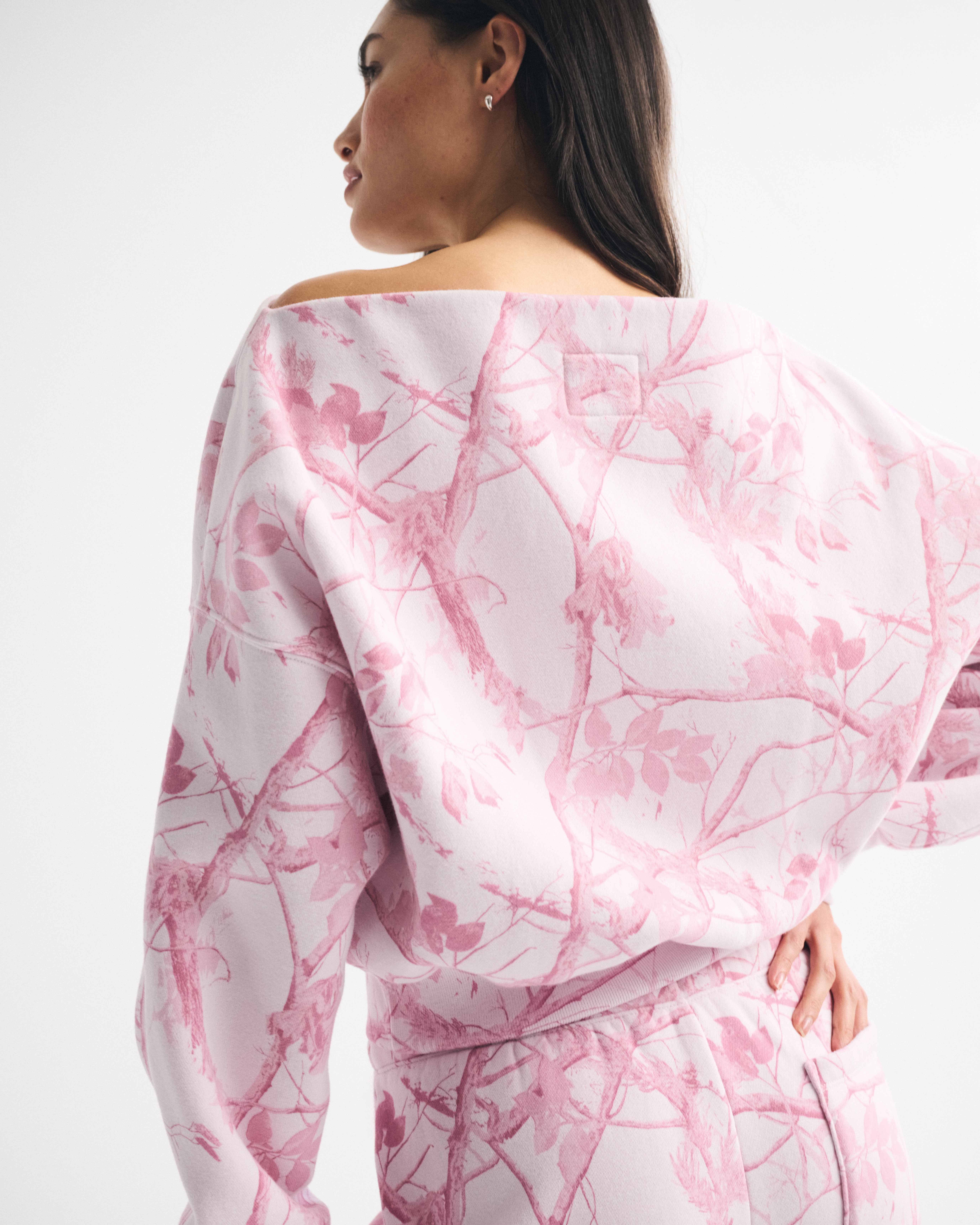 Abercrombie & Fitch Sunday Slash Top