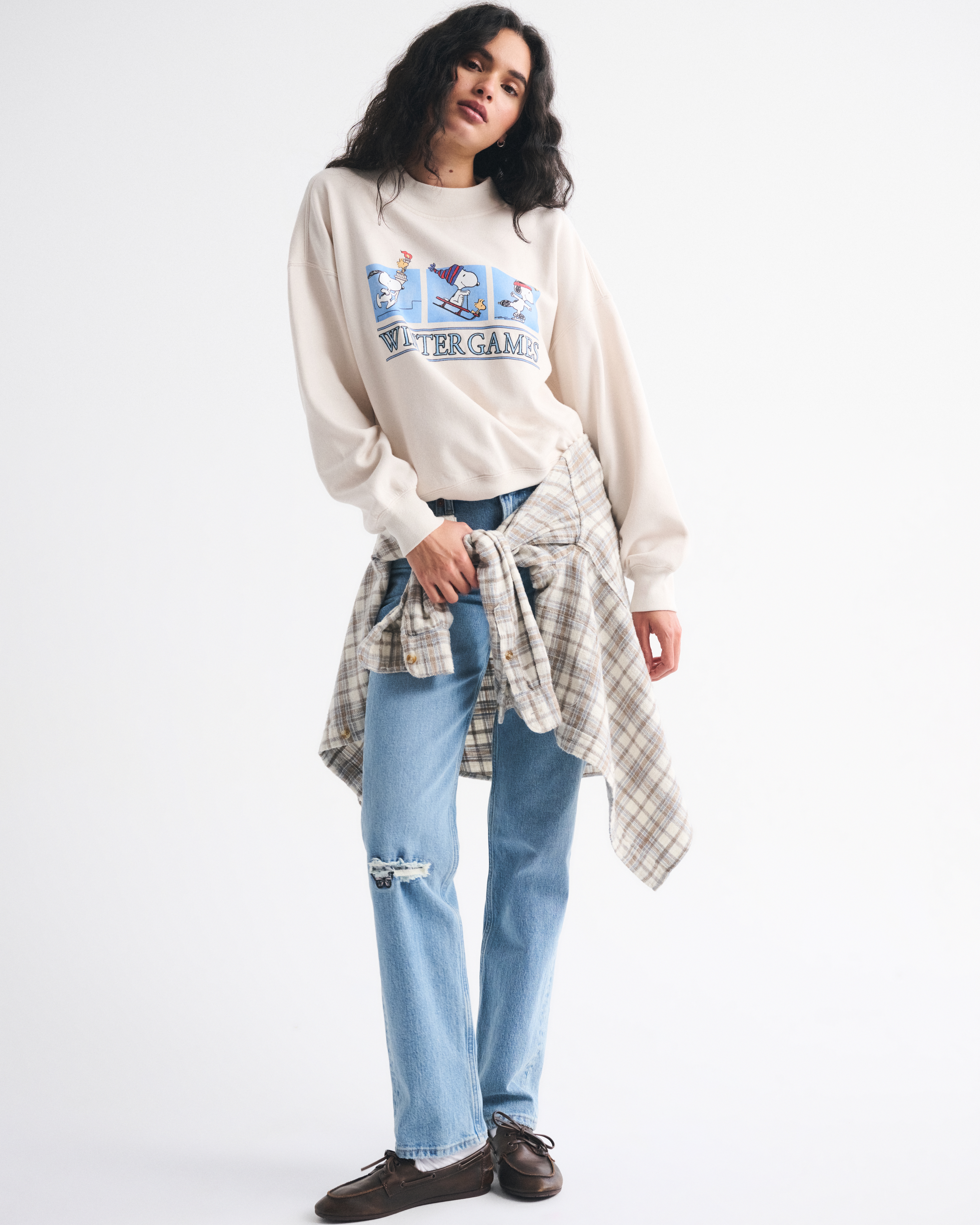 Женские свитеры Abercrombie & Fitch Snoopy Sunday Mockneck Crew — фото 3