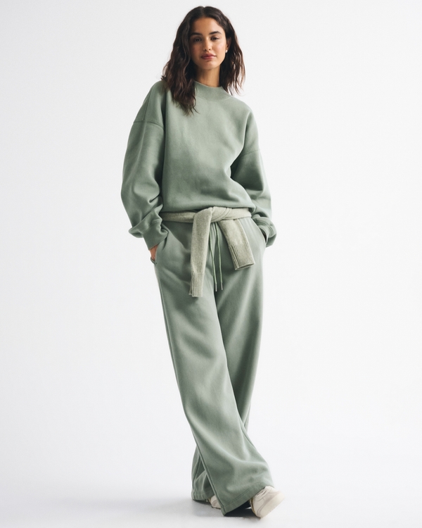 Sunday Mockneck Crew, Ocean Green view 2