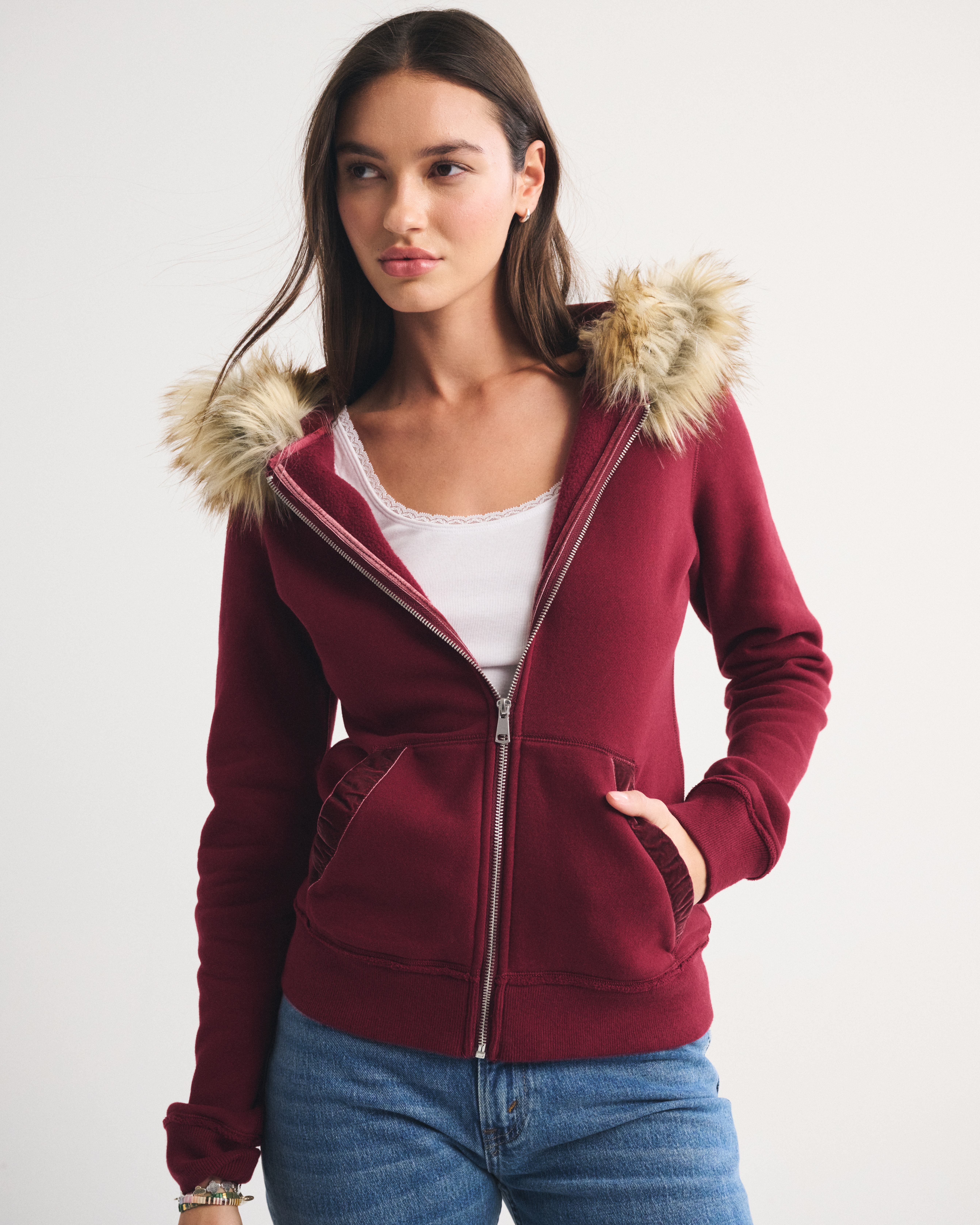 Женские худи Abercrombie & Fitch Faux Fur-Lined Full-Zip — фото 2