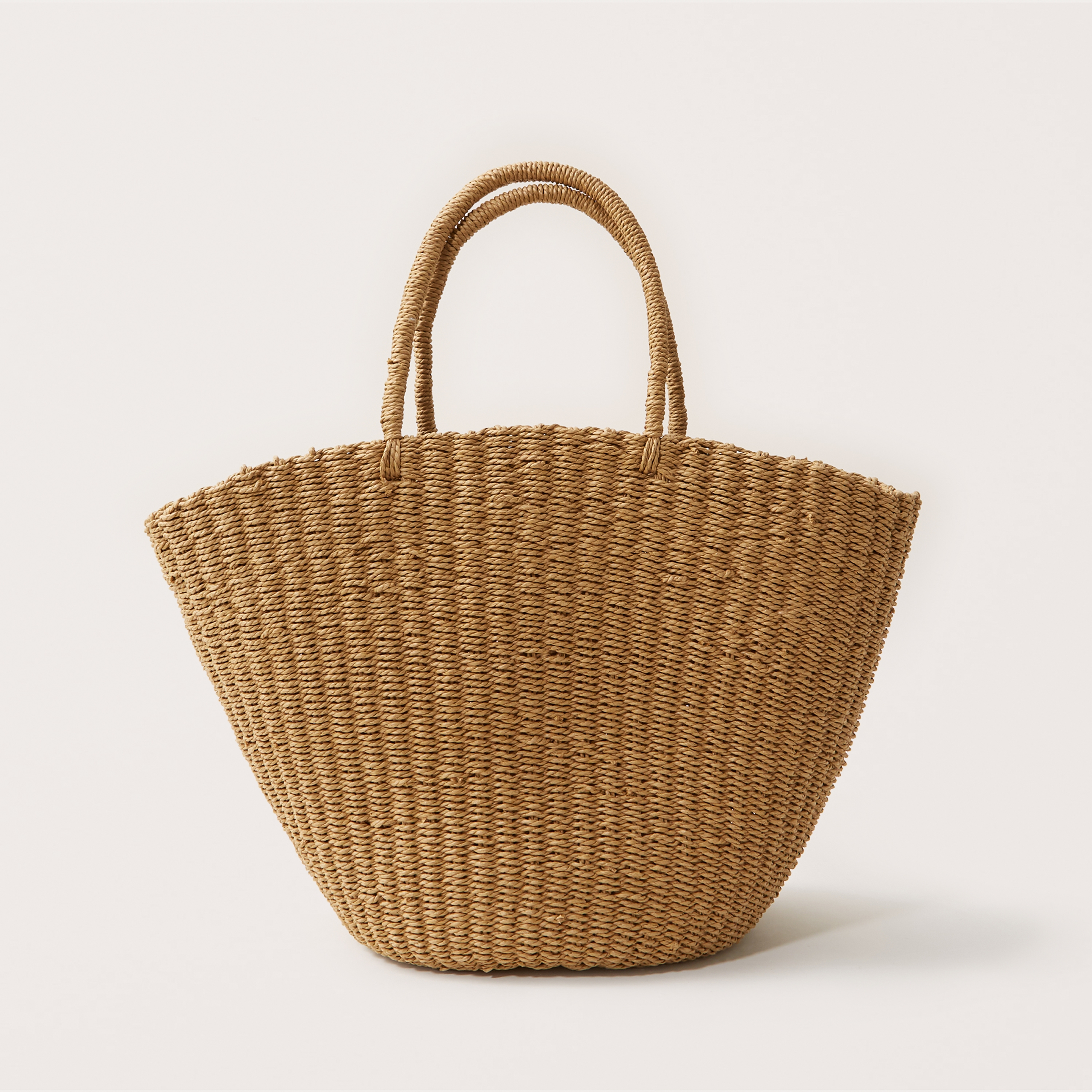 abercrombie & fitch raffia circle bag