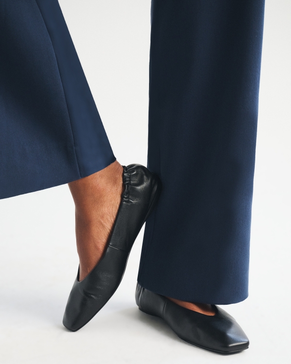 Leather Flat, Black view 1