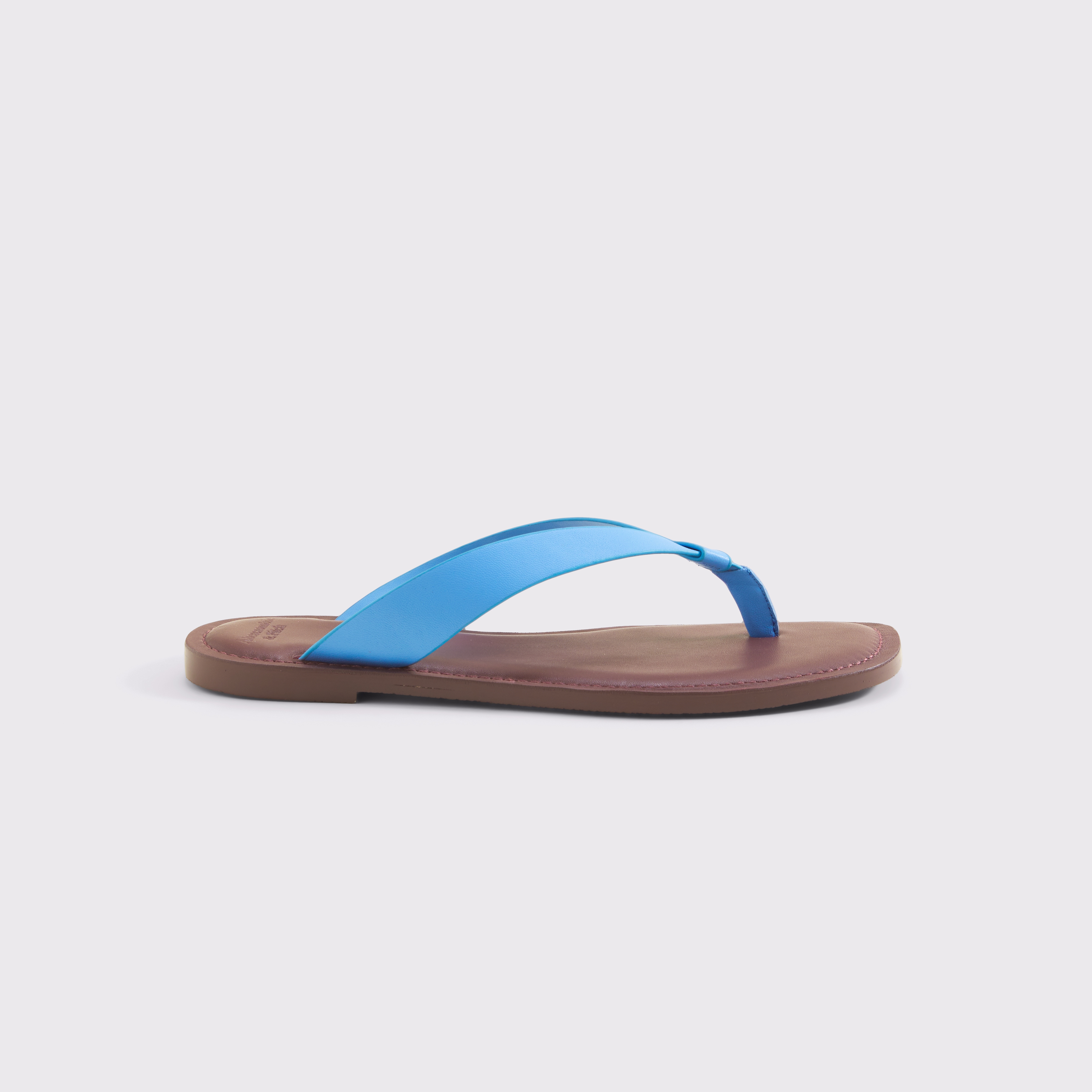 Женские сандалии Abercrombie & Fitch Croc-Effect Leather Flip Flop, цвет: Синий — фото 1