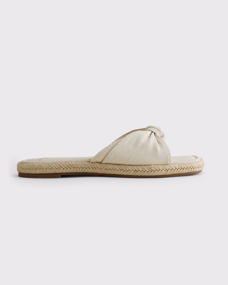 Sandalias destalonadas anudadas