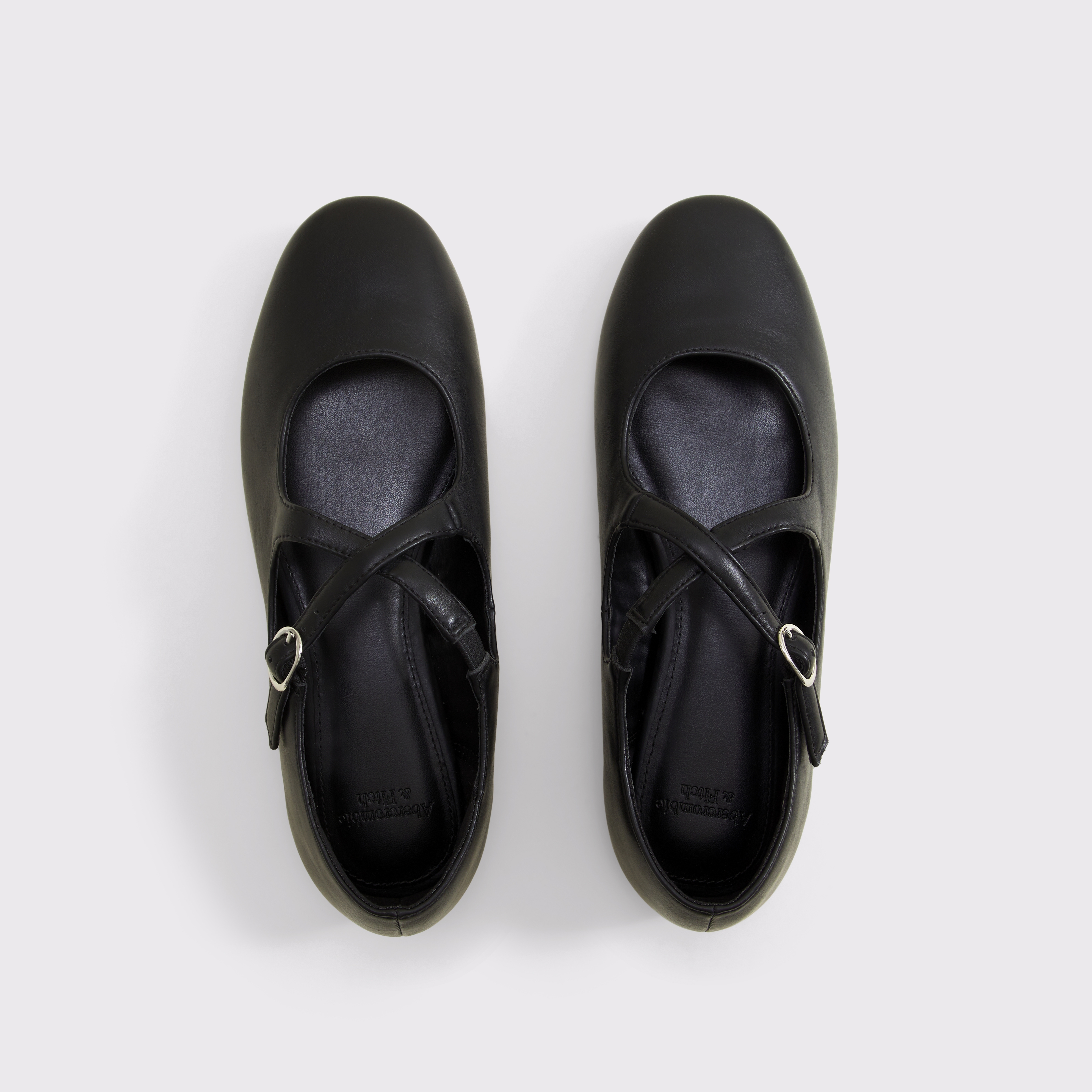 Abercrombie & Fitch Criss-Cross Vegan Leather Ballet Flat — фото 3