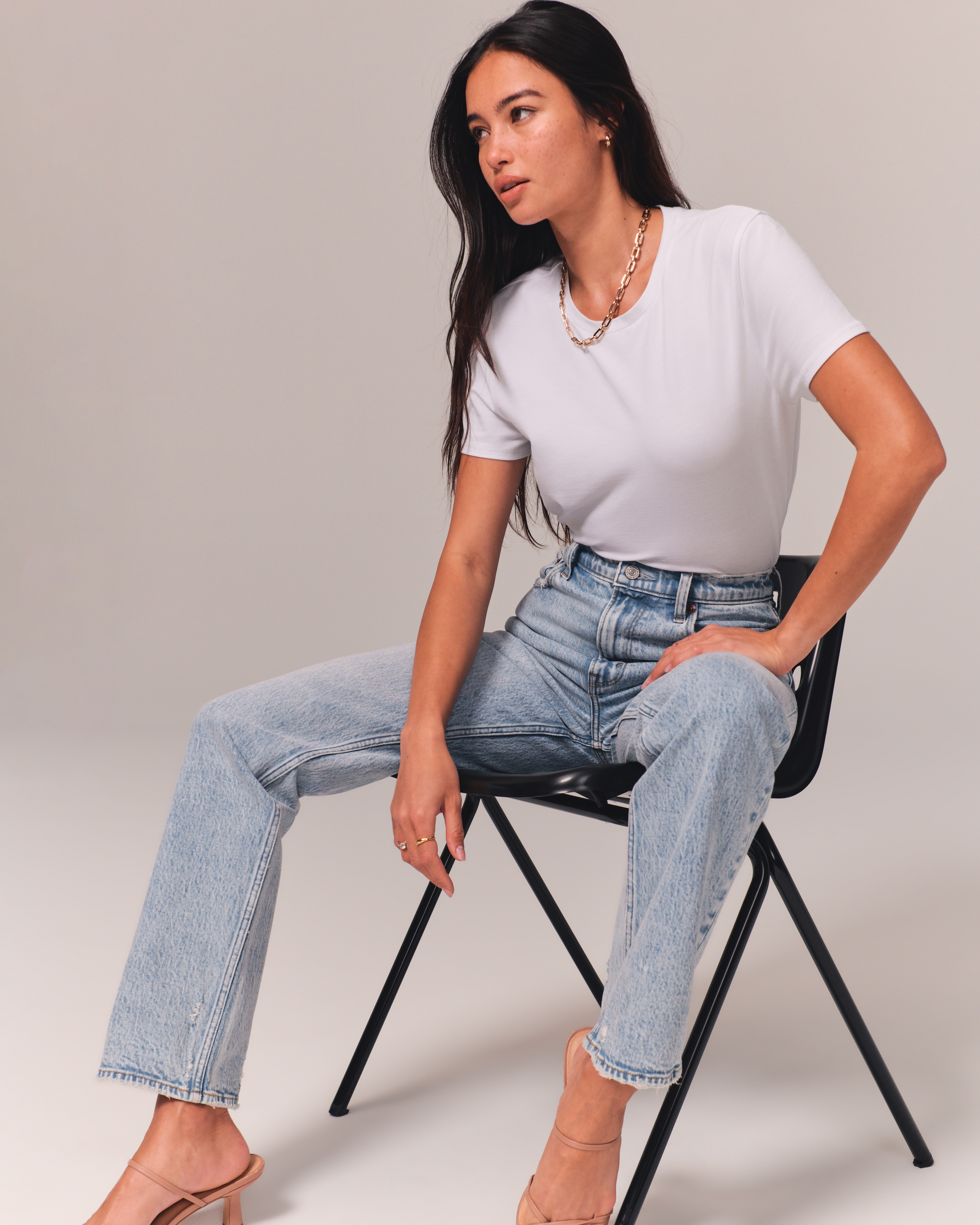 Women's Ultra High Rise 90s Straight Jean | Women's Clearance