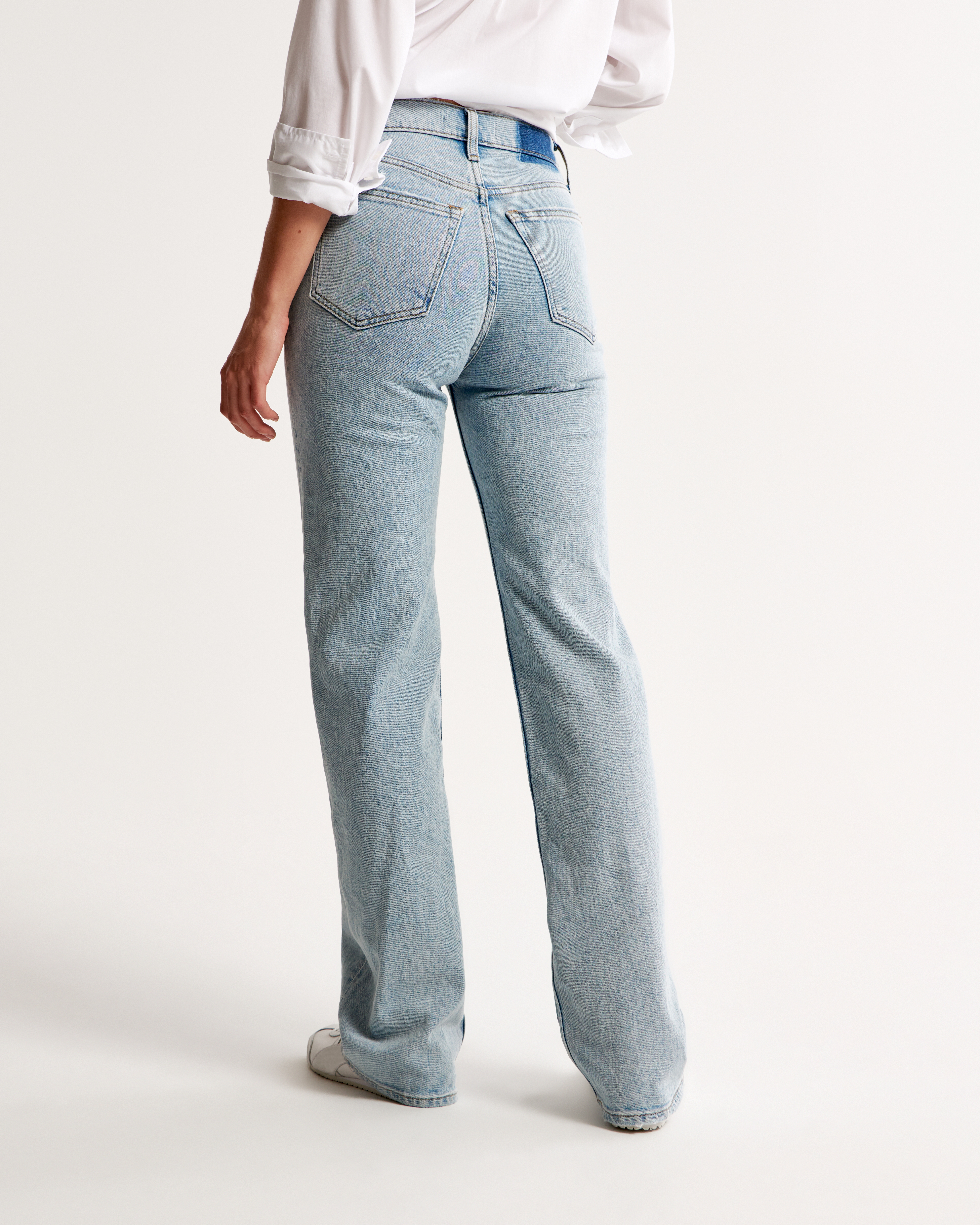 Women's High Rise 90s Relaxed Jean | Women's Bottoms