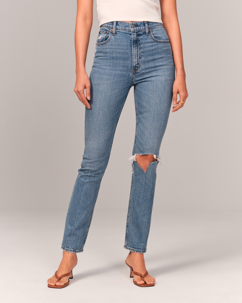 Women's Ultra High Rise 90s Straight Jean in Light | Size 37S | Abercrombie & Fitch