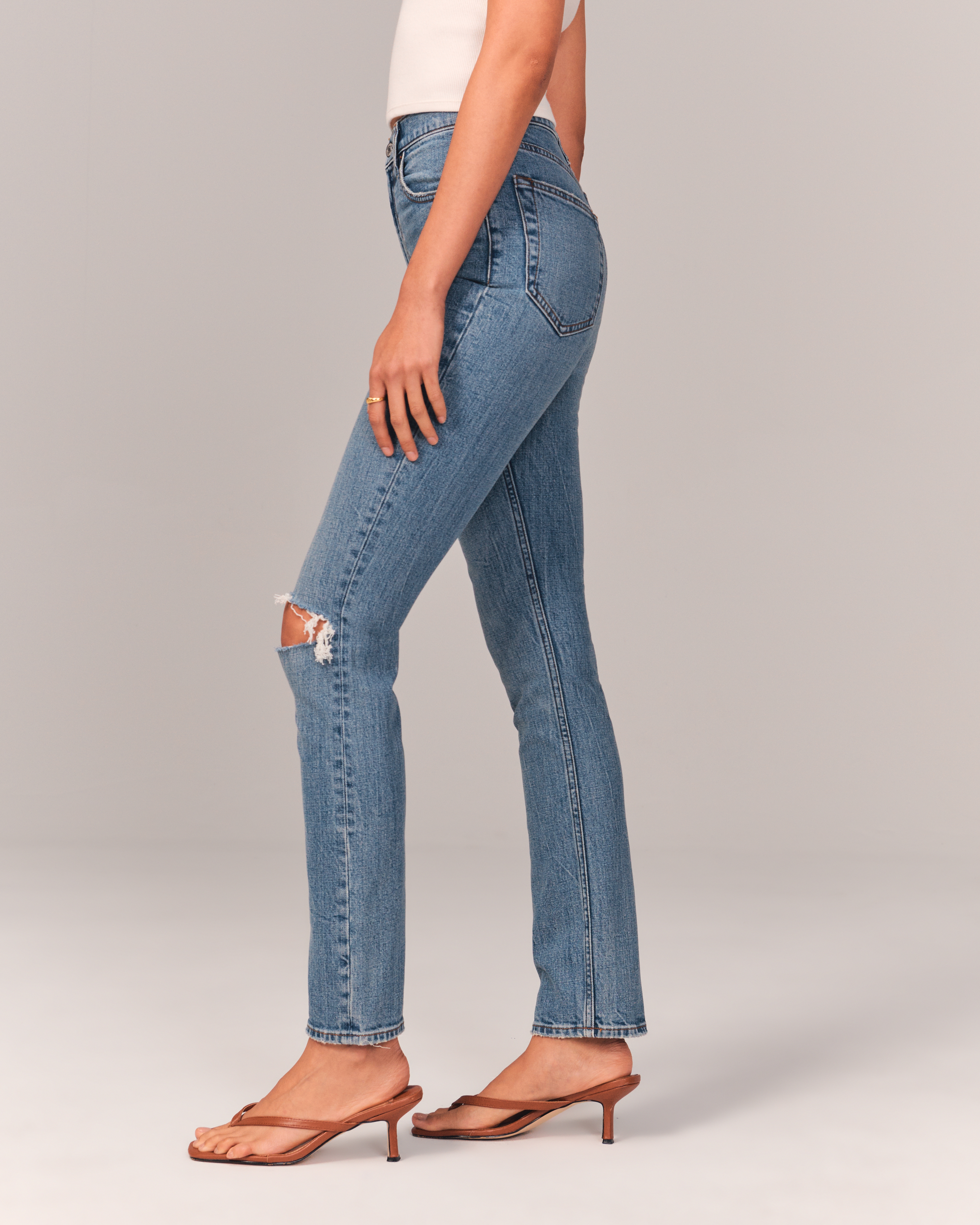 Slim fit 2024 jeans women