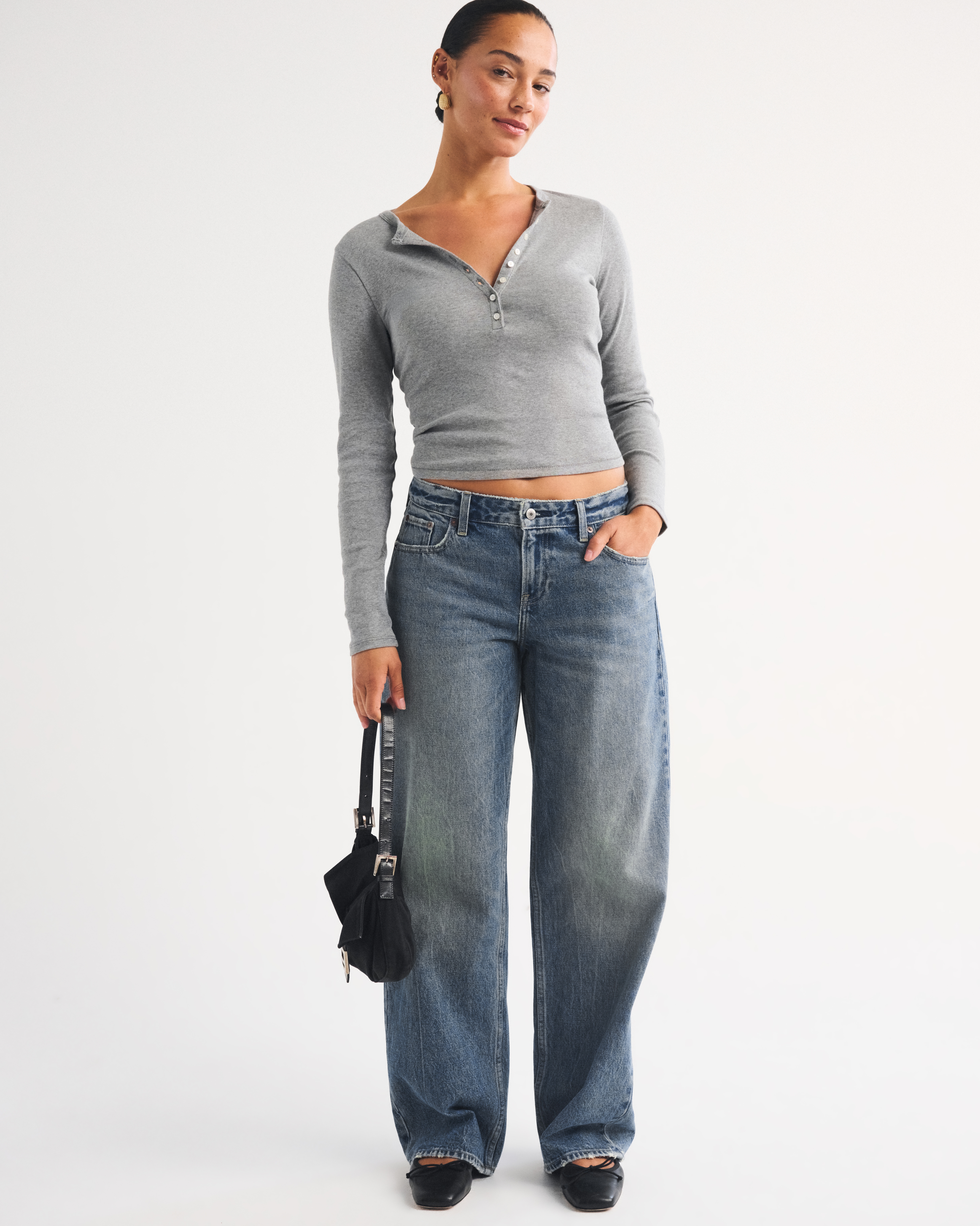 Женские джинсы Abercrombie & Fitch Curve Love Low Rise Slouchy Straight Jean, цвет: Средний — фото 2