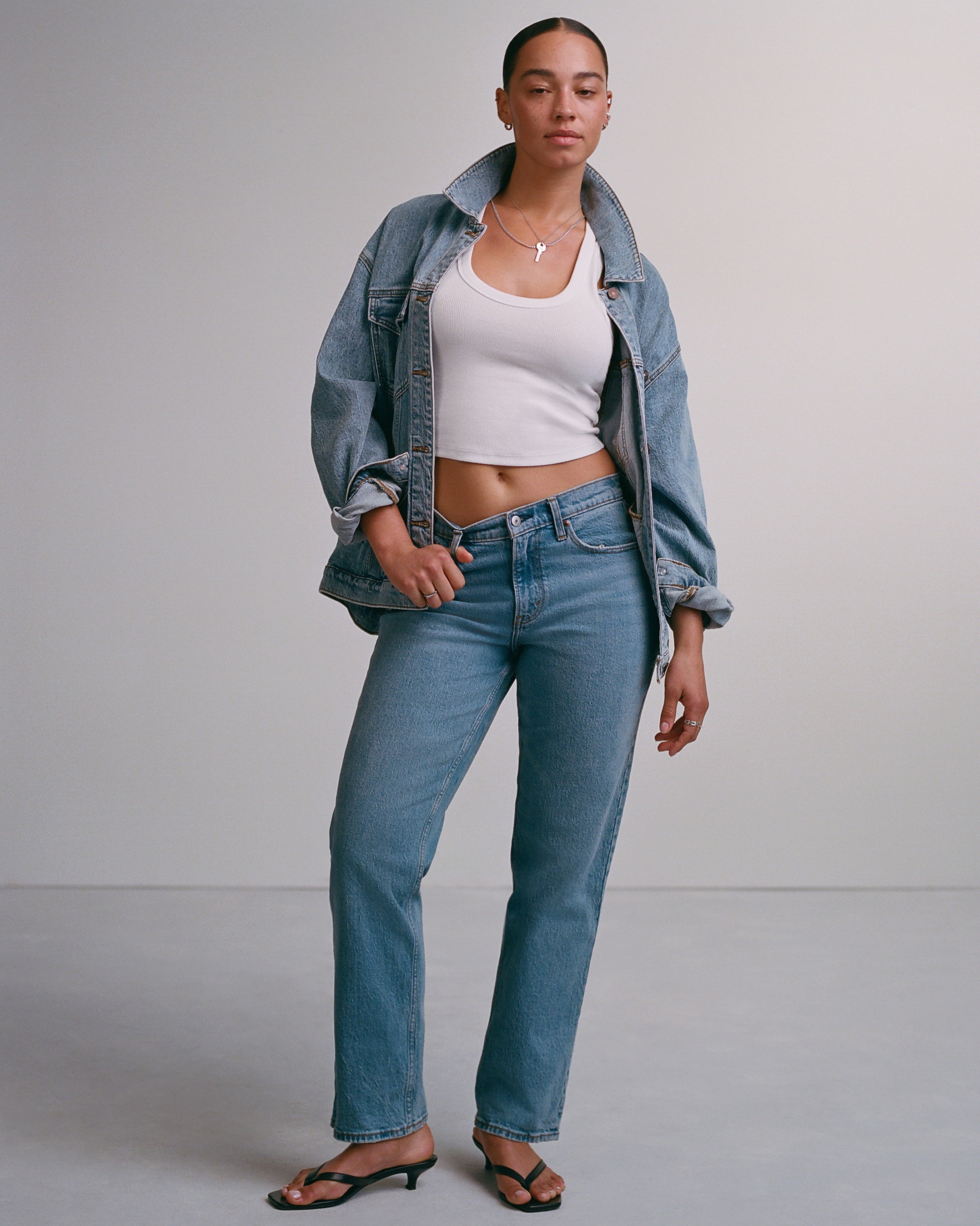Women's Curve Love Mid Rise 90s Straight Jean | Women's Bottoms