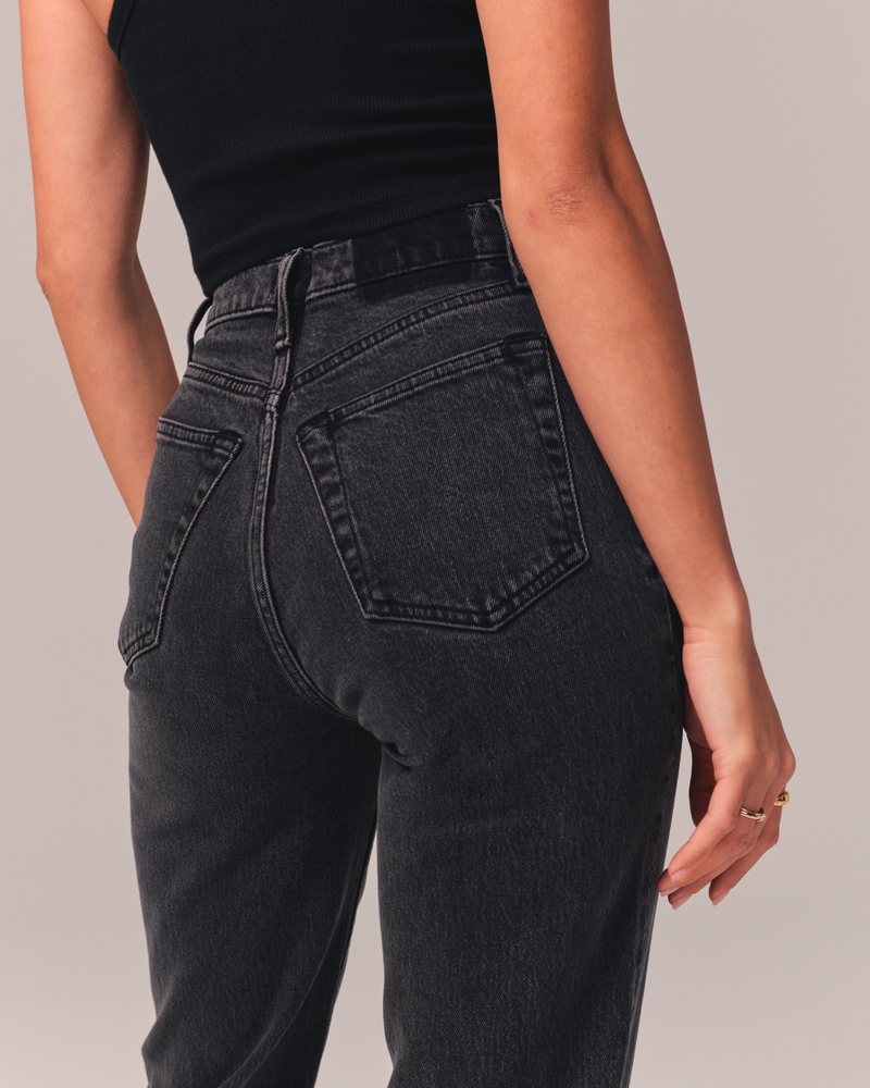 Hollister ultra high rise 90s straight jean in washed black
