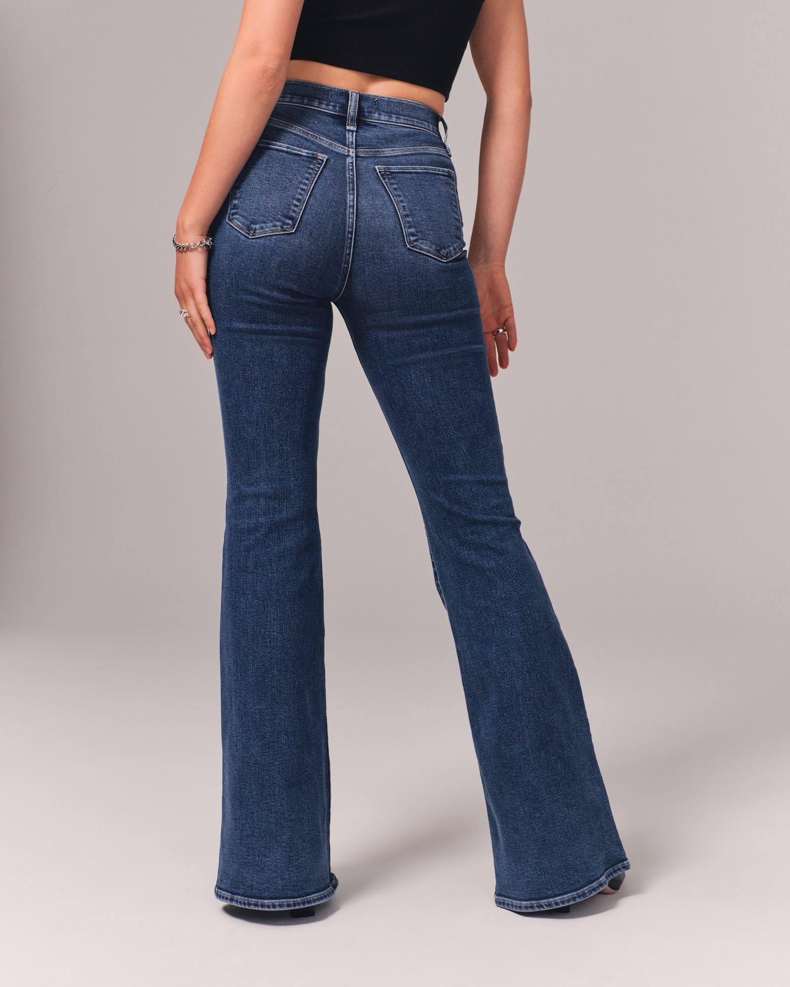 Abercrombie & Fitch The Kick Flare Ultra High Rise Jeans 30 10S Petite