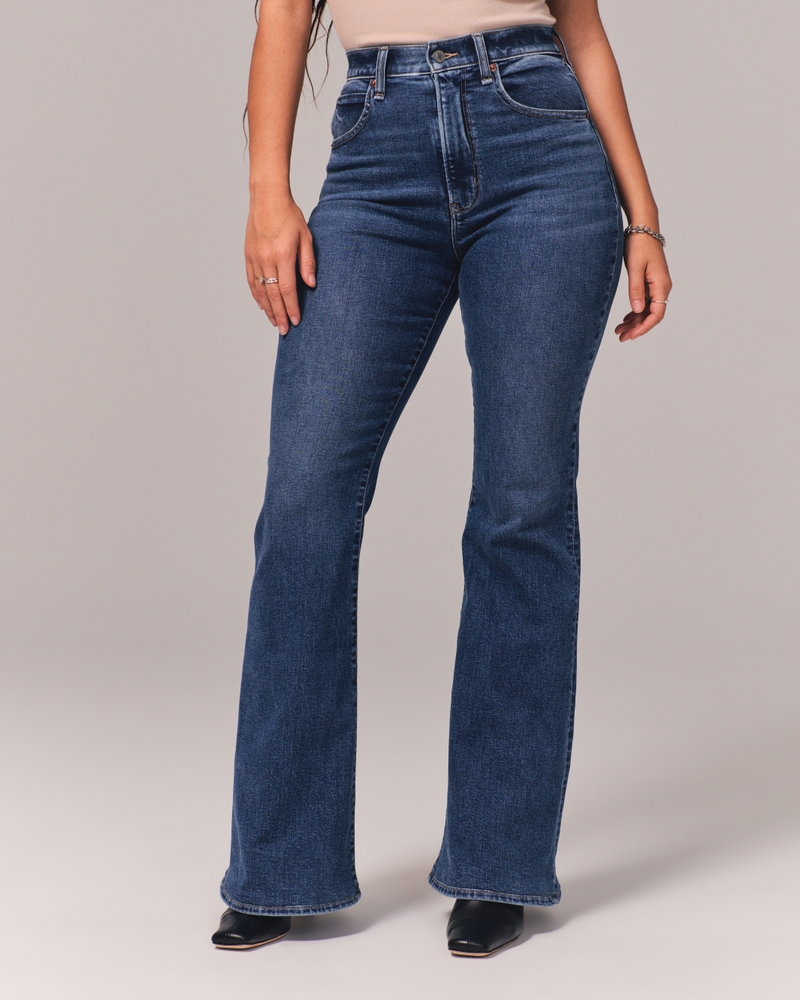 Hollister Flare Jeans  Abercrombie and fitch outfit, Flare jeans, Women  jeans