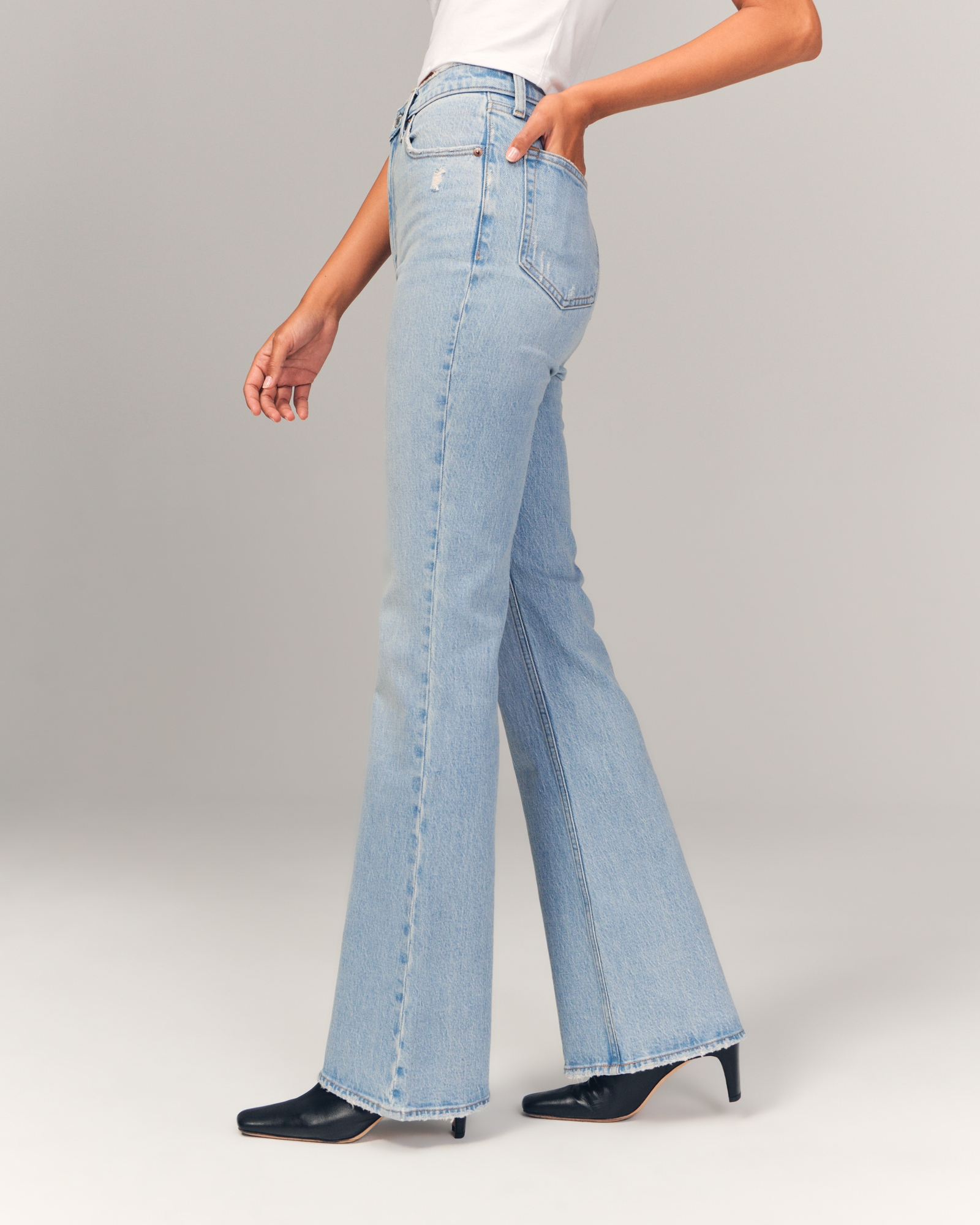 Vintage High Waisted Flare Jeans For Girls Skinny Y2K Ripped Denim Pants  With Harajuku Style Fashionable Womens Flared Trousers Women Capris 210510  From Cong03, $22.65