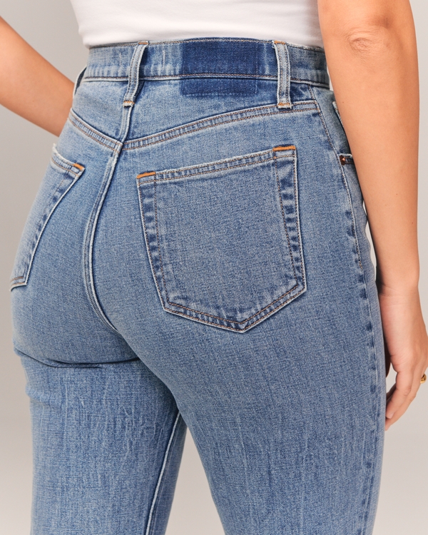 Curve Love Ultra High Rise Ankle Straight Jean