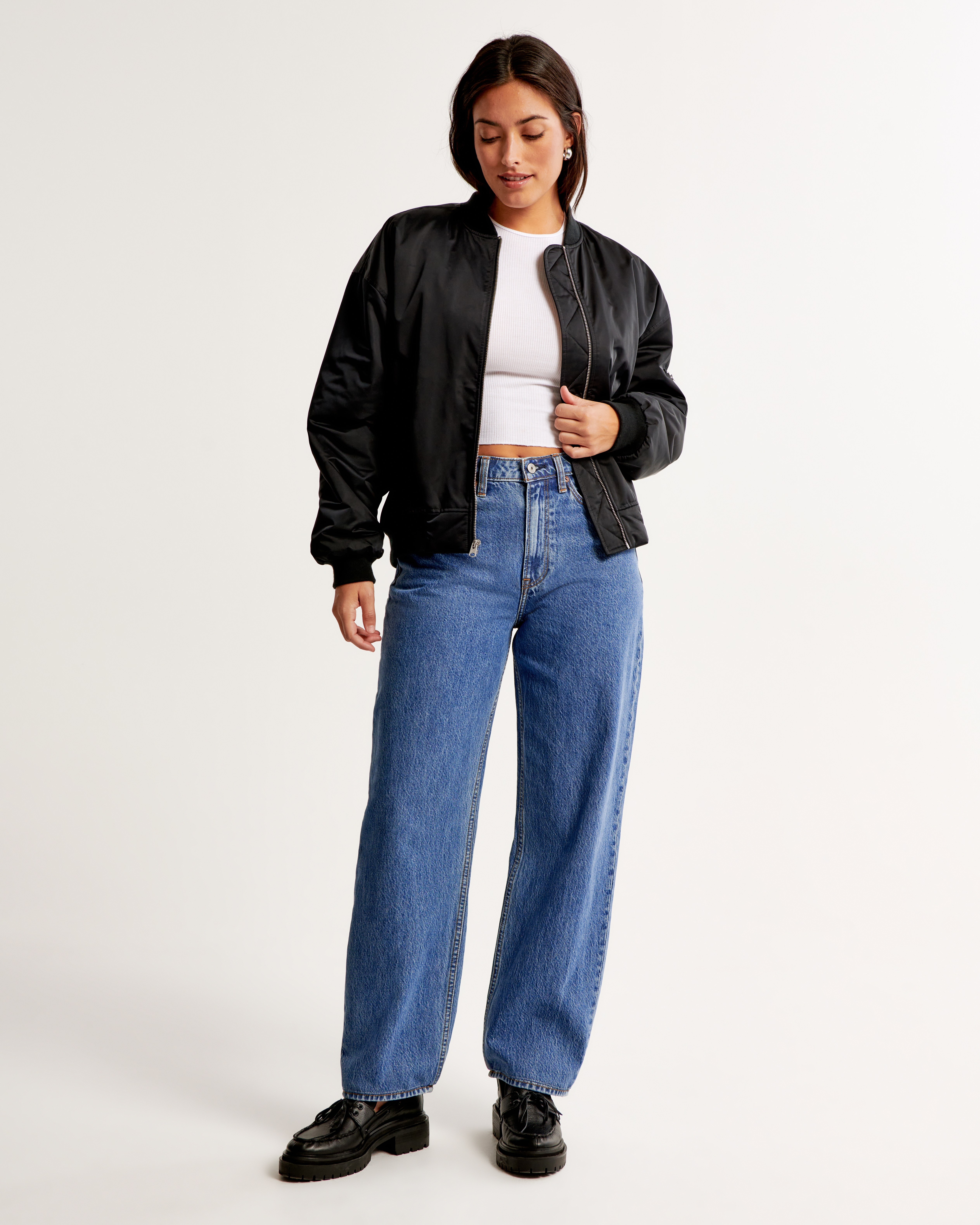 Abercrombie best sale cropped jeans