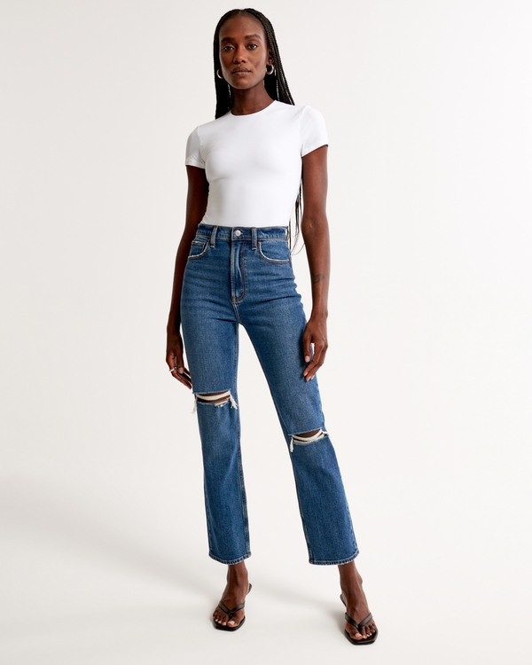 https://img.abercrombie.com/is/image/anf/KIC_155-3355-3221-279_model1?policy=product-medium
