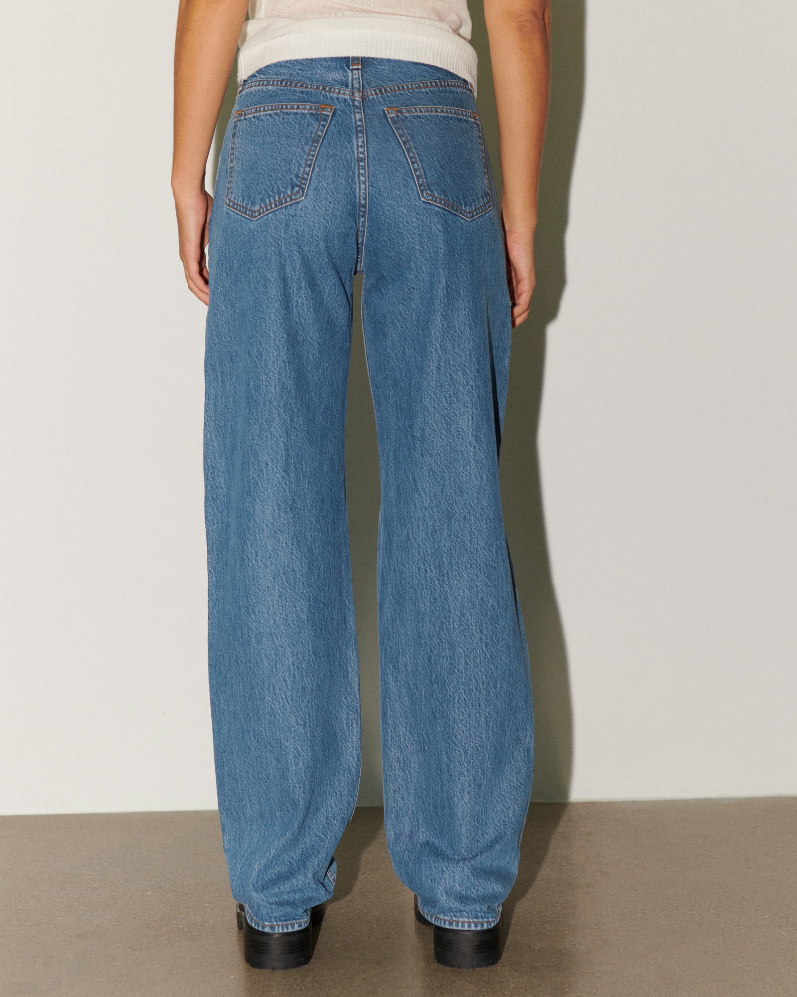 High Rise Taper Jean