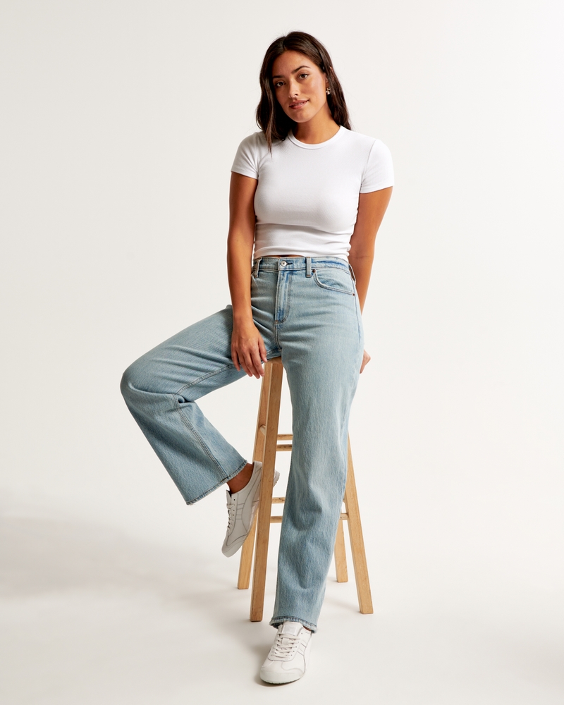 Women's Low-Rise Medium Wash Baggy Jeans - Hollister