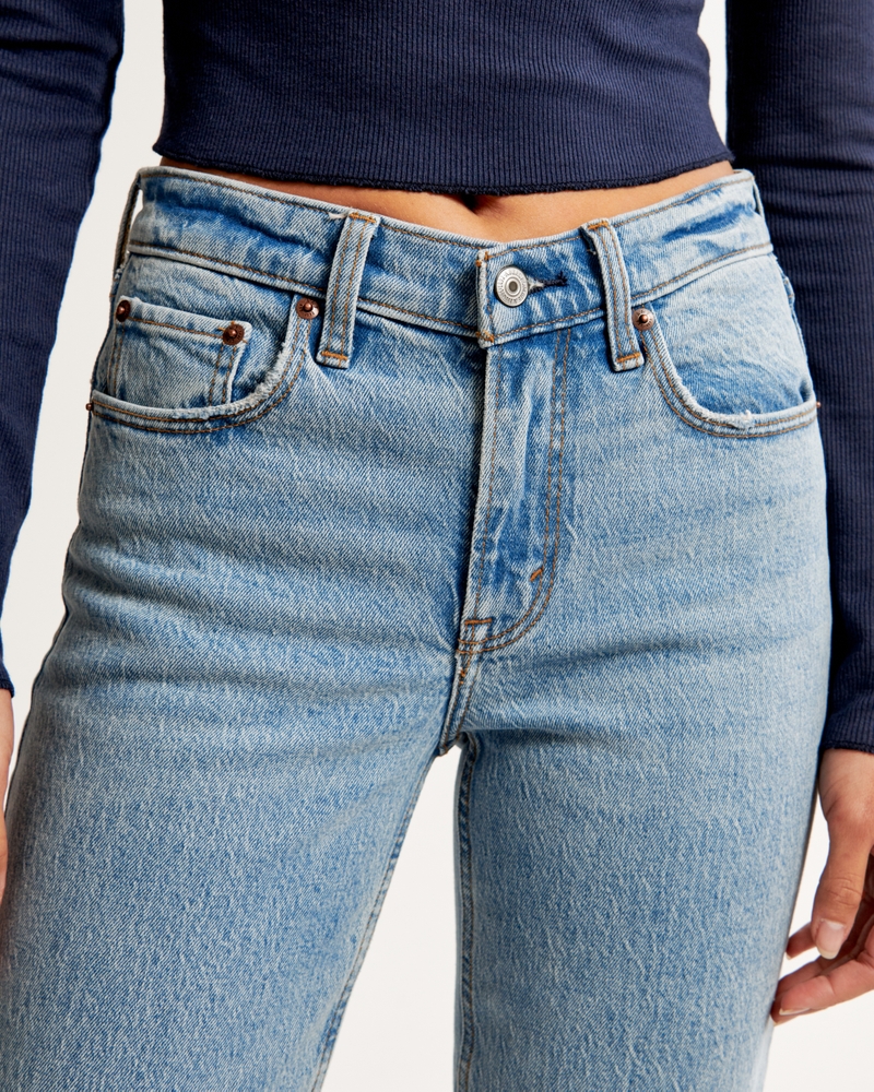 Women's Mid Rise 90s Straight Jean